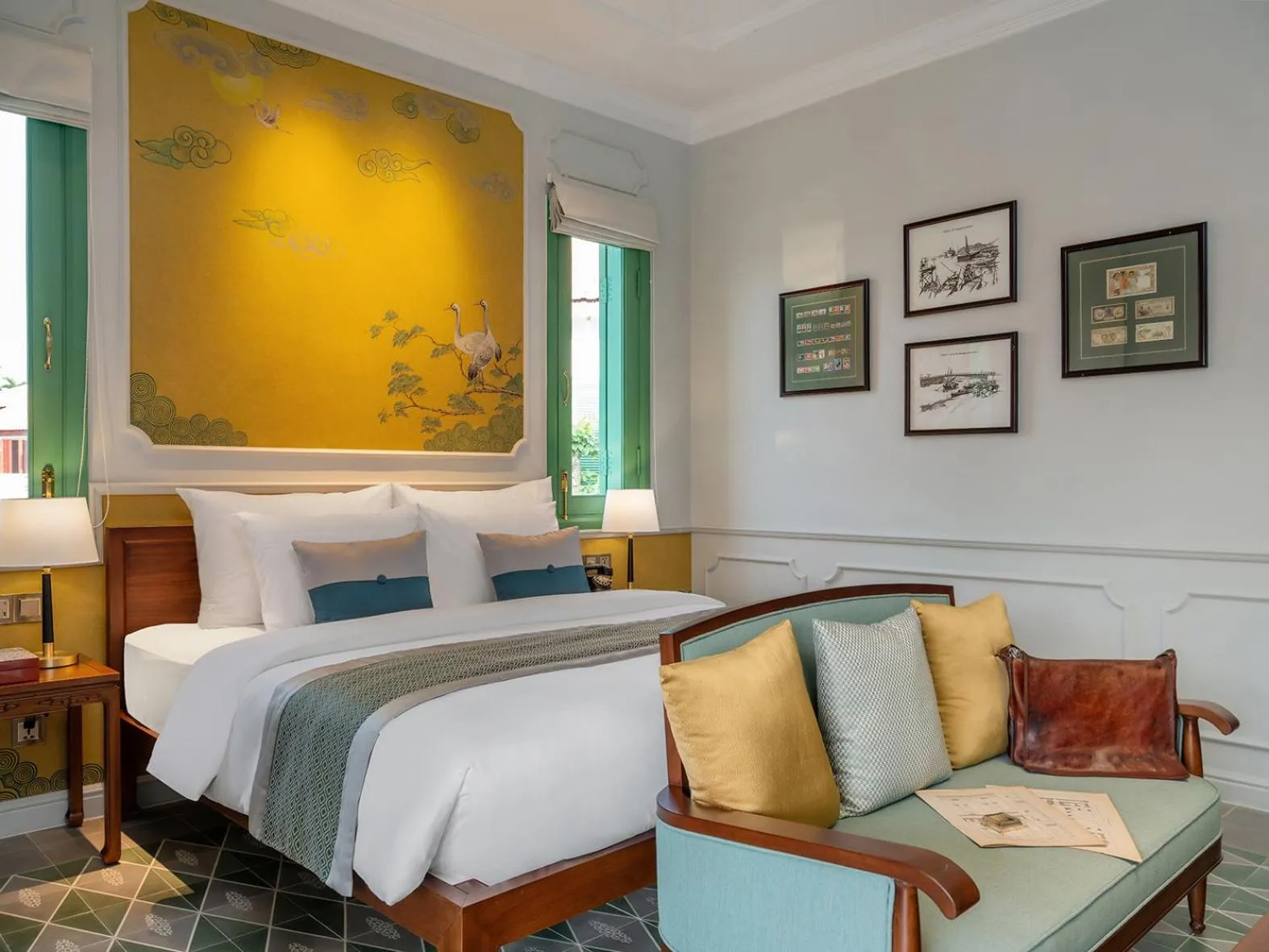 Bed in Ancient Huế Garden Houses