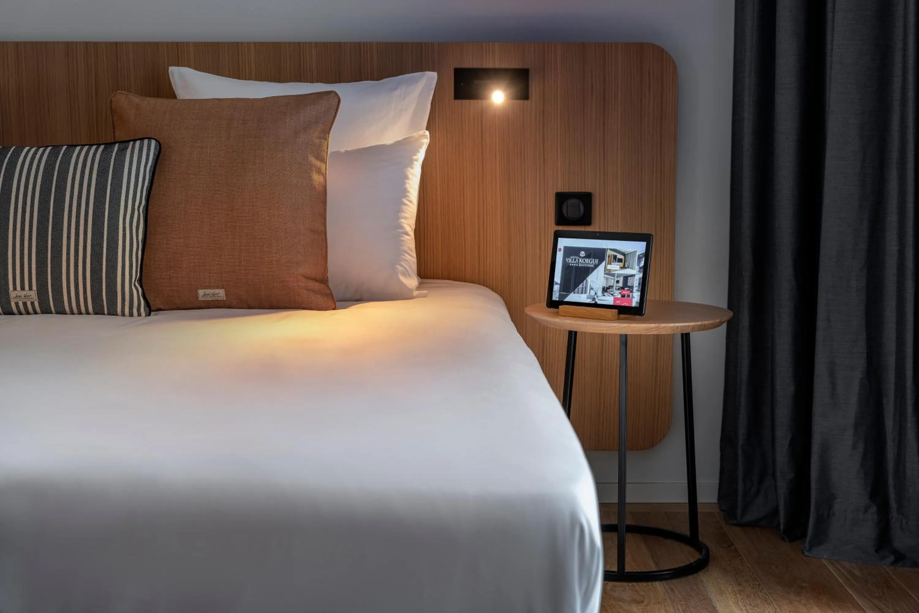 Bed in Hôtel Villa KOEGUI Bayonne