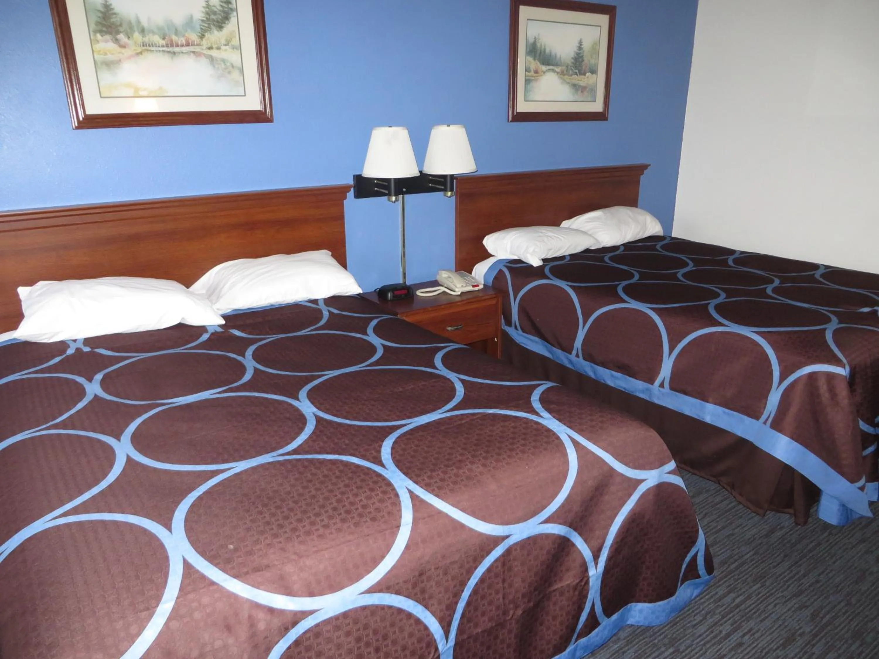 Bed in Super 8 by Wyndham Monmouth IL