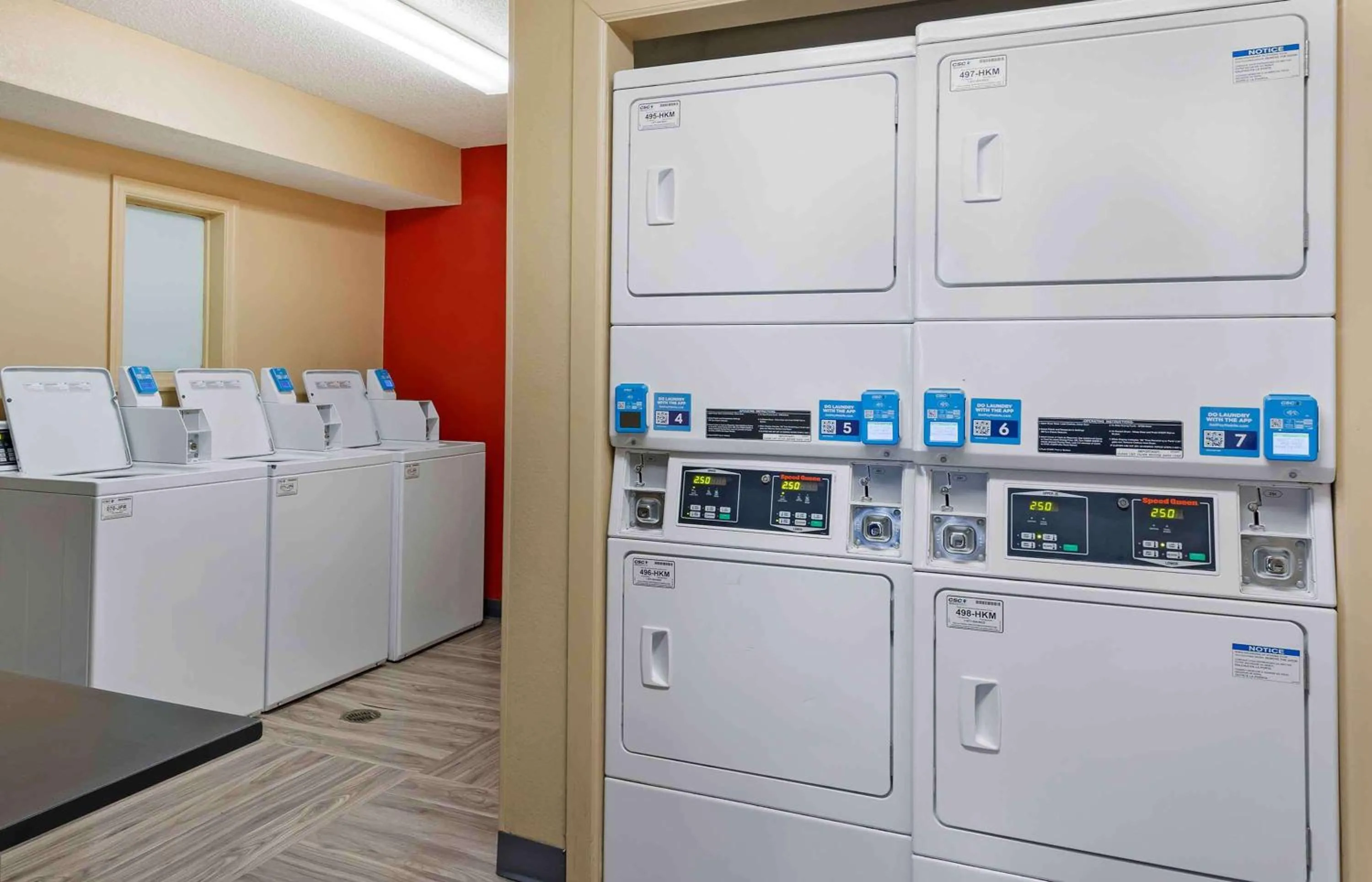 Property building in Studio 6 - St Louis, MO - Westport-Craig Road