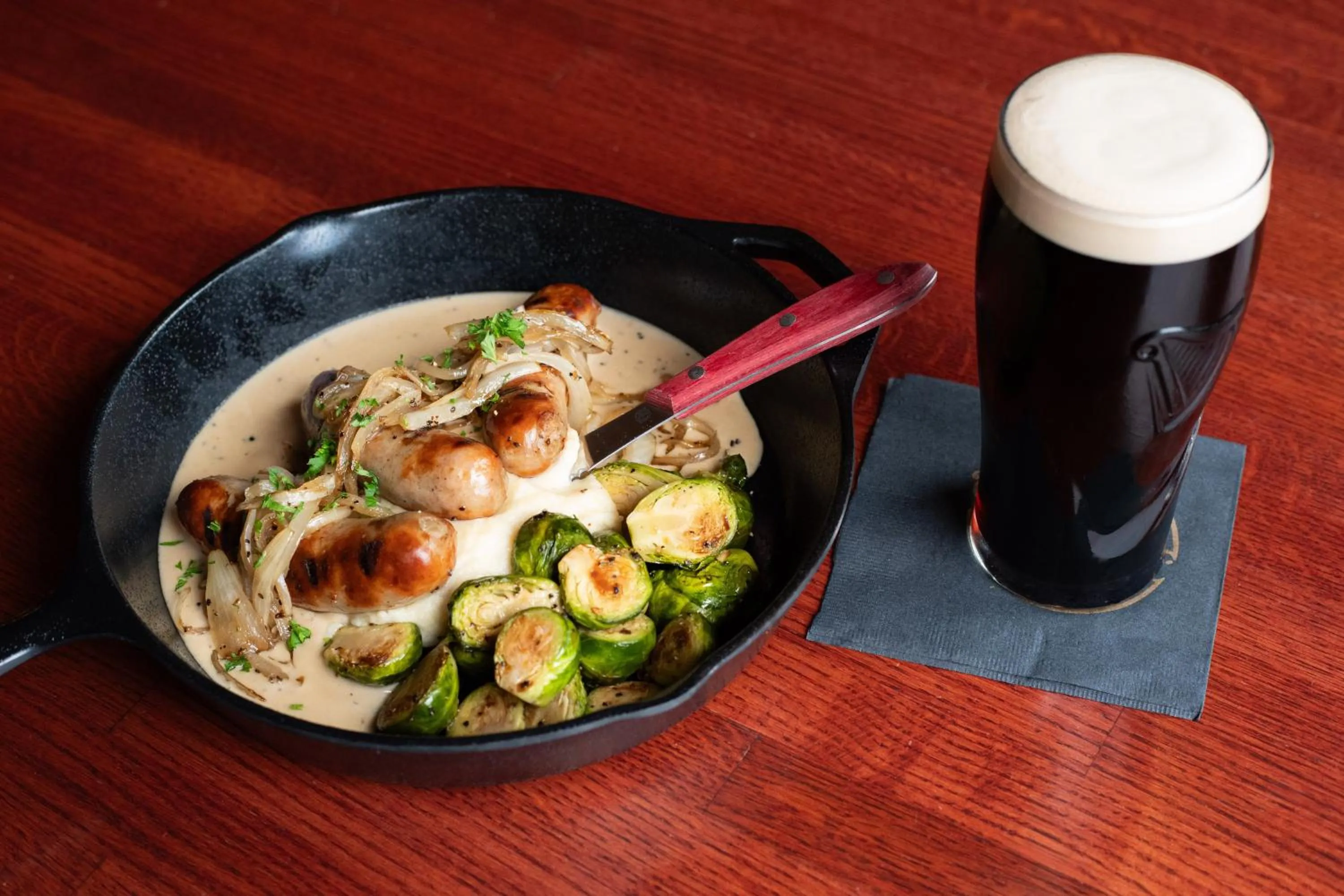 Food and drinks in Irish Cottage Inn & Suites