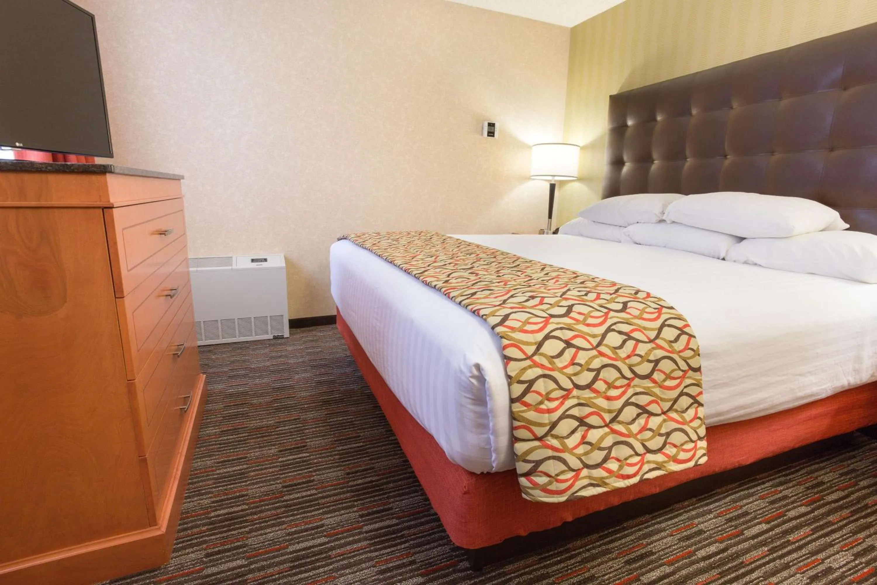 Bedroom, Bed in Drury Inn and Suites St Louis Union Station