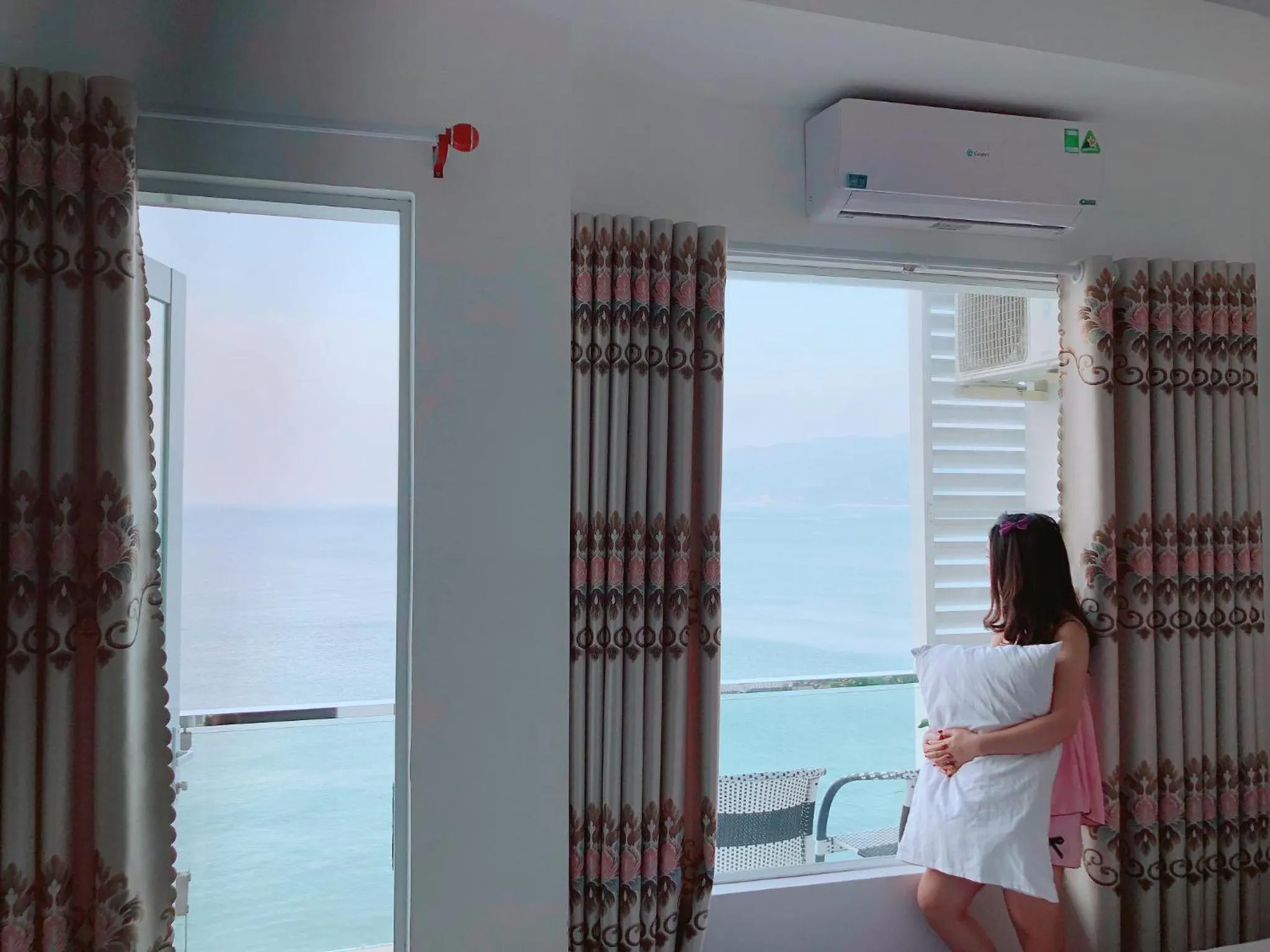 People in VIVU HOTEL