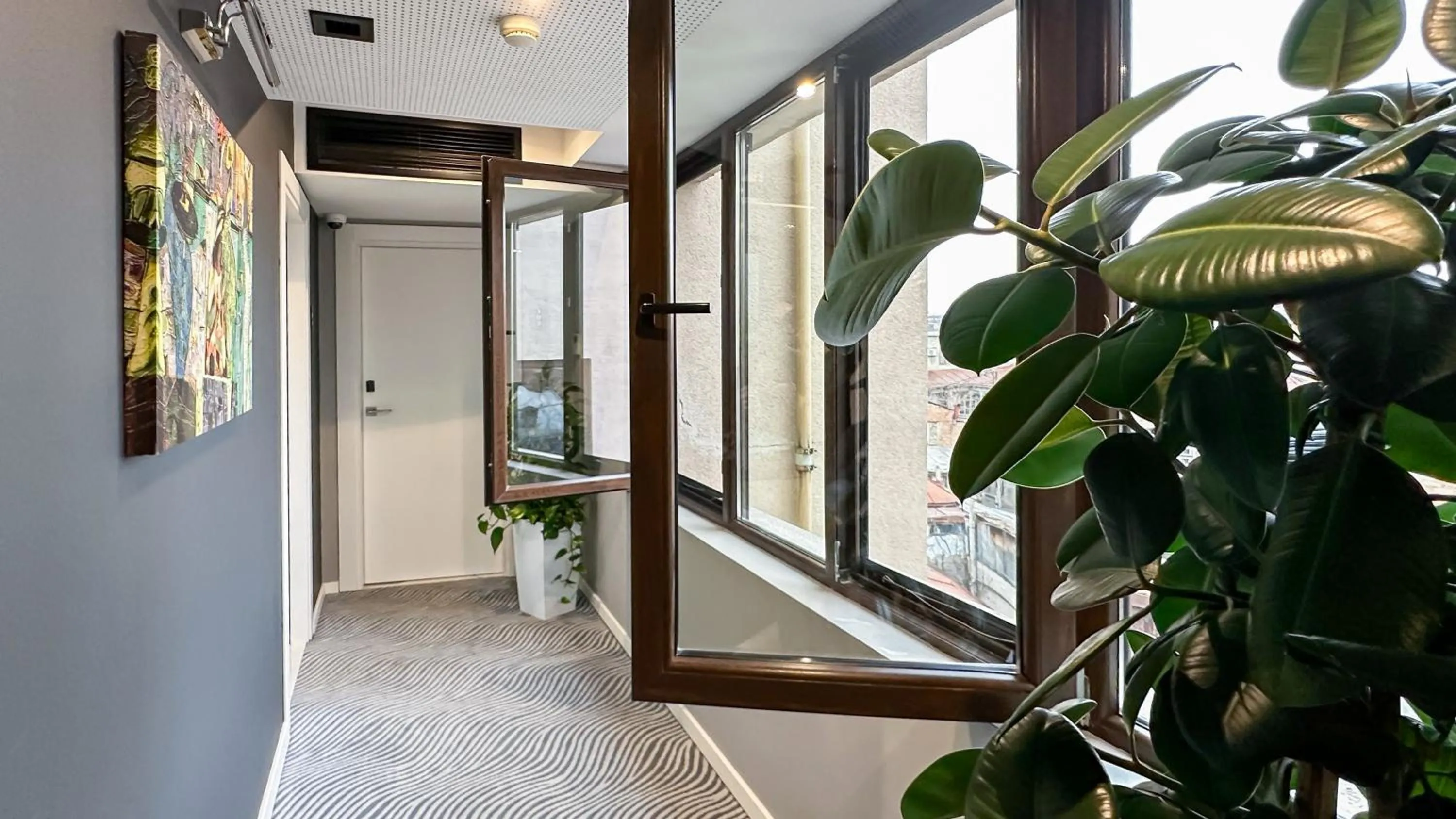 Property building in Silver 39 Corner Hotel