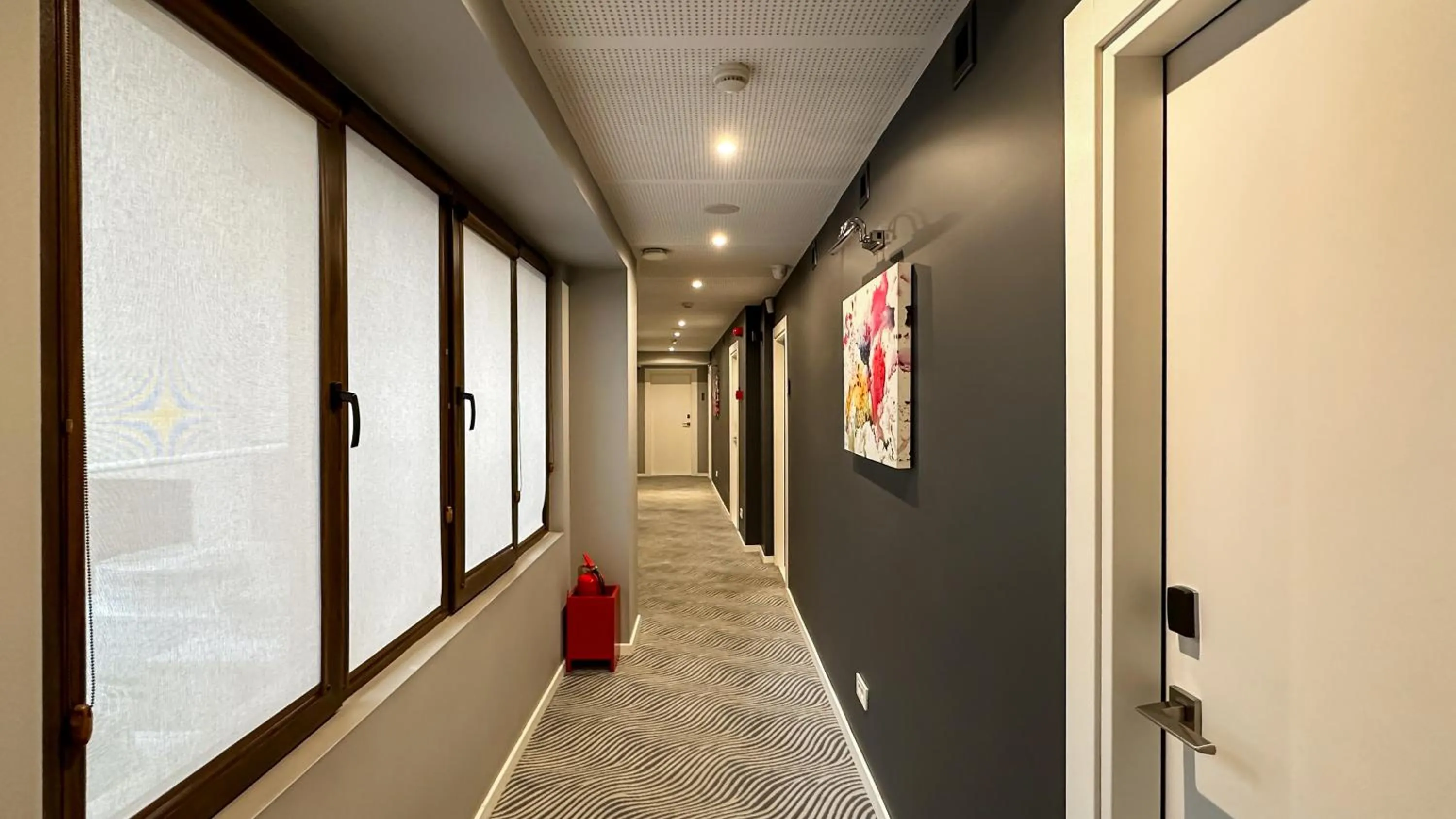 Property building in Silver 39 Corner Hotel