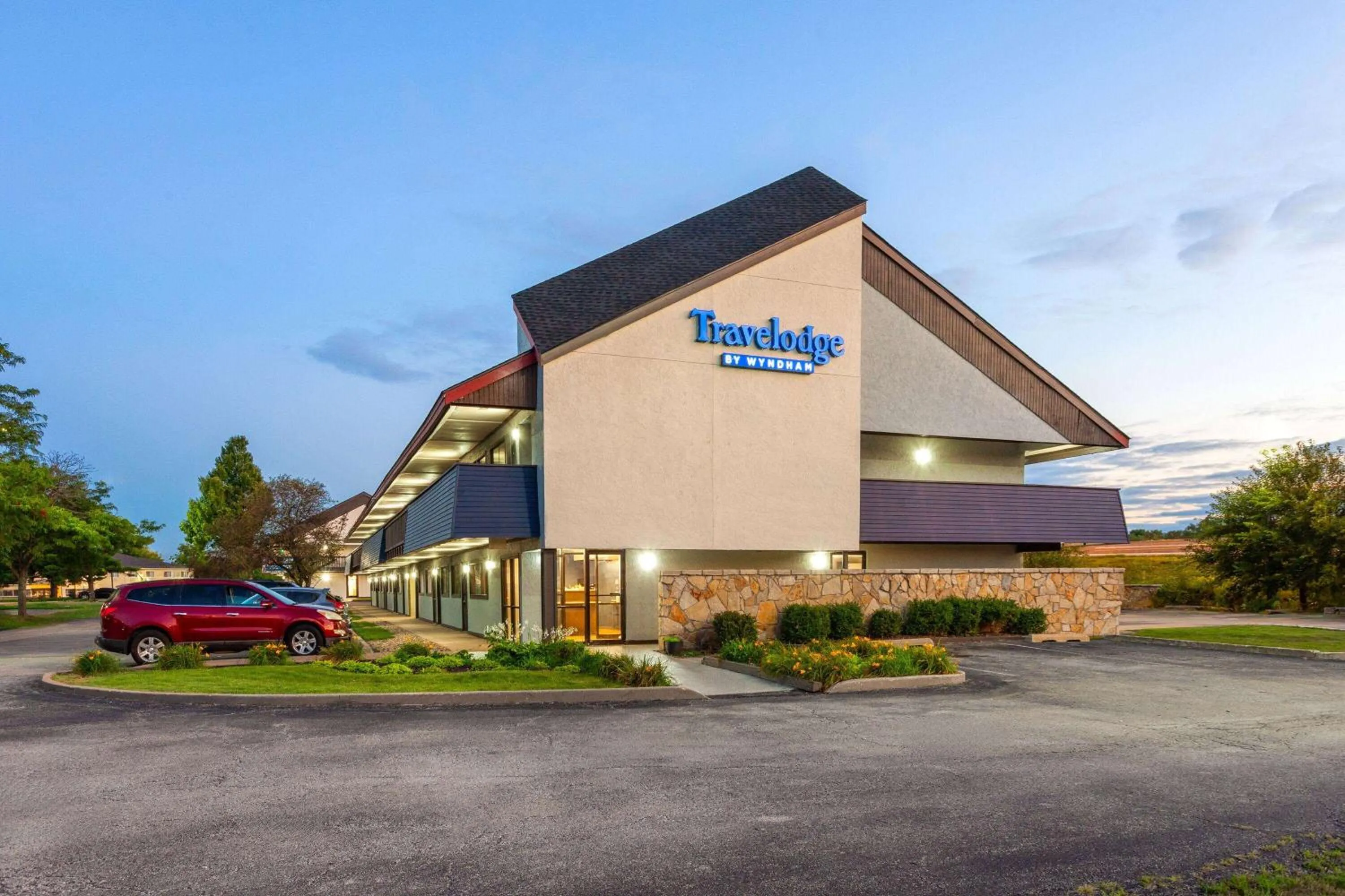 Property building in Travelodge by Wyndham Peoria