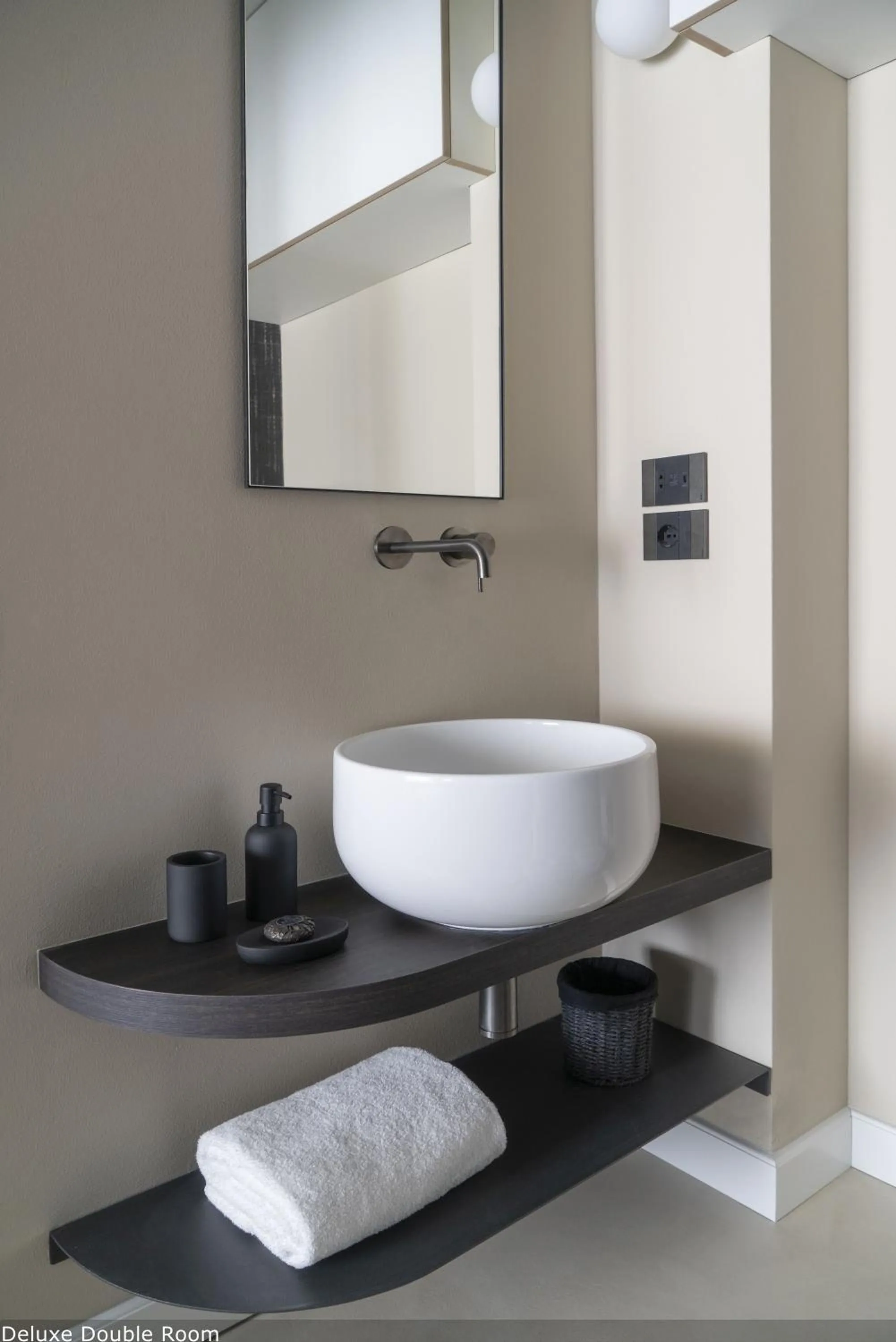 Bathroom in Della Spiga Suites by Brera Apartments