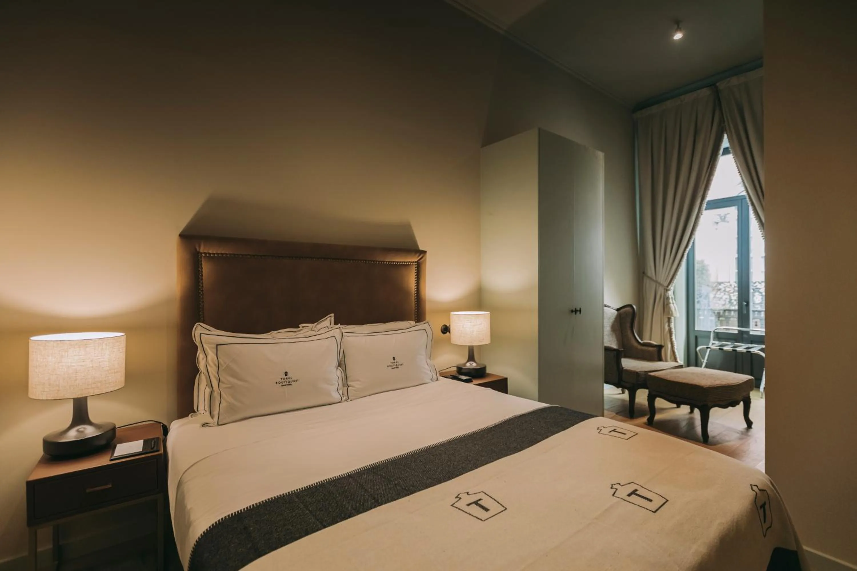 Bedroom, Bed in Torel Palace Porto