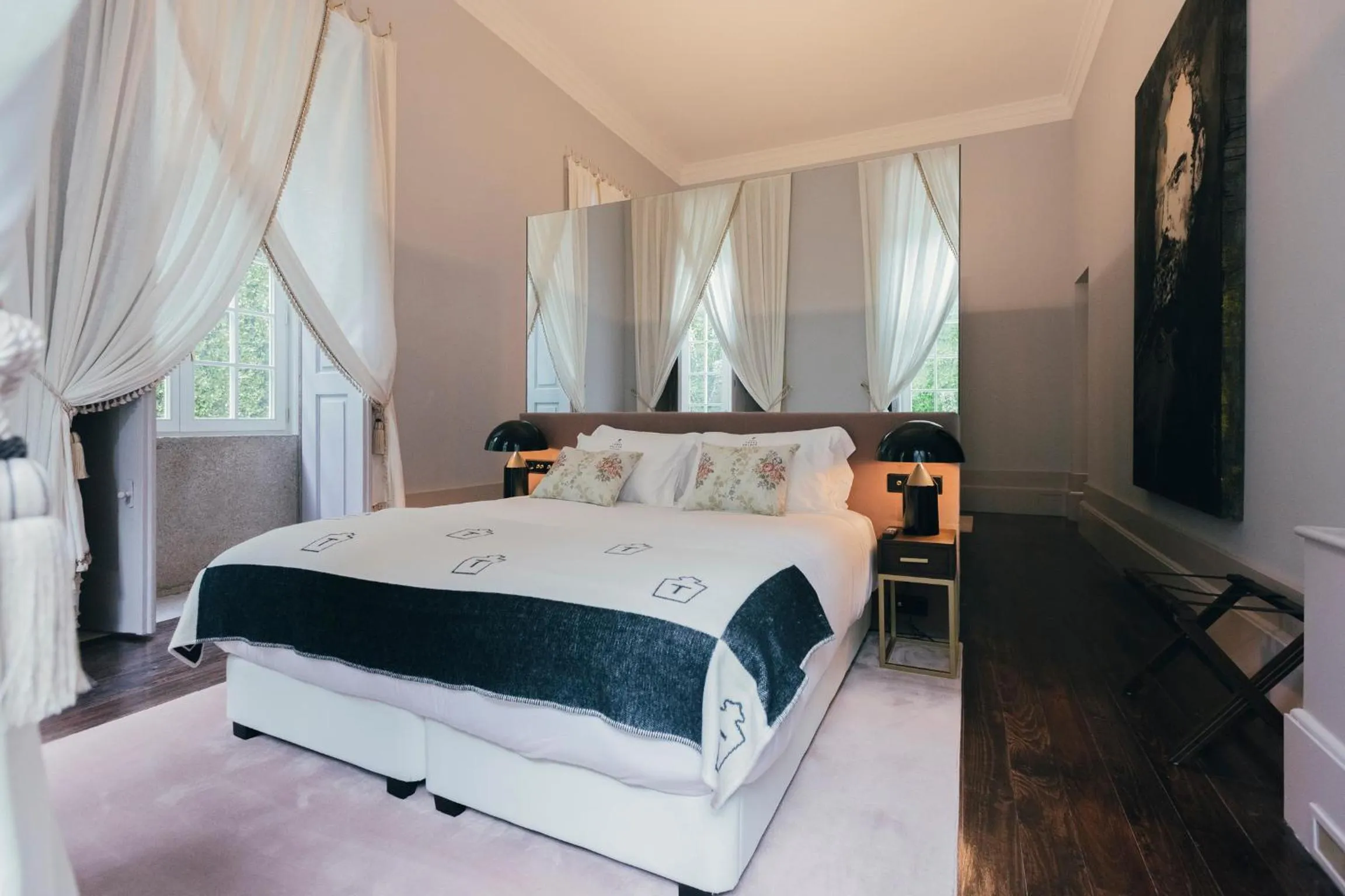 Bed in Torel Palace Porto