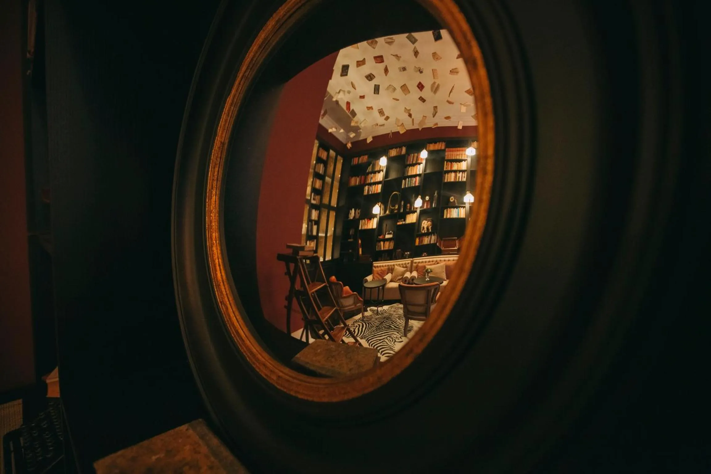 Library in Torel Palace Porto