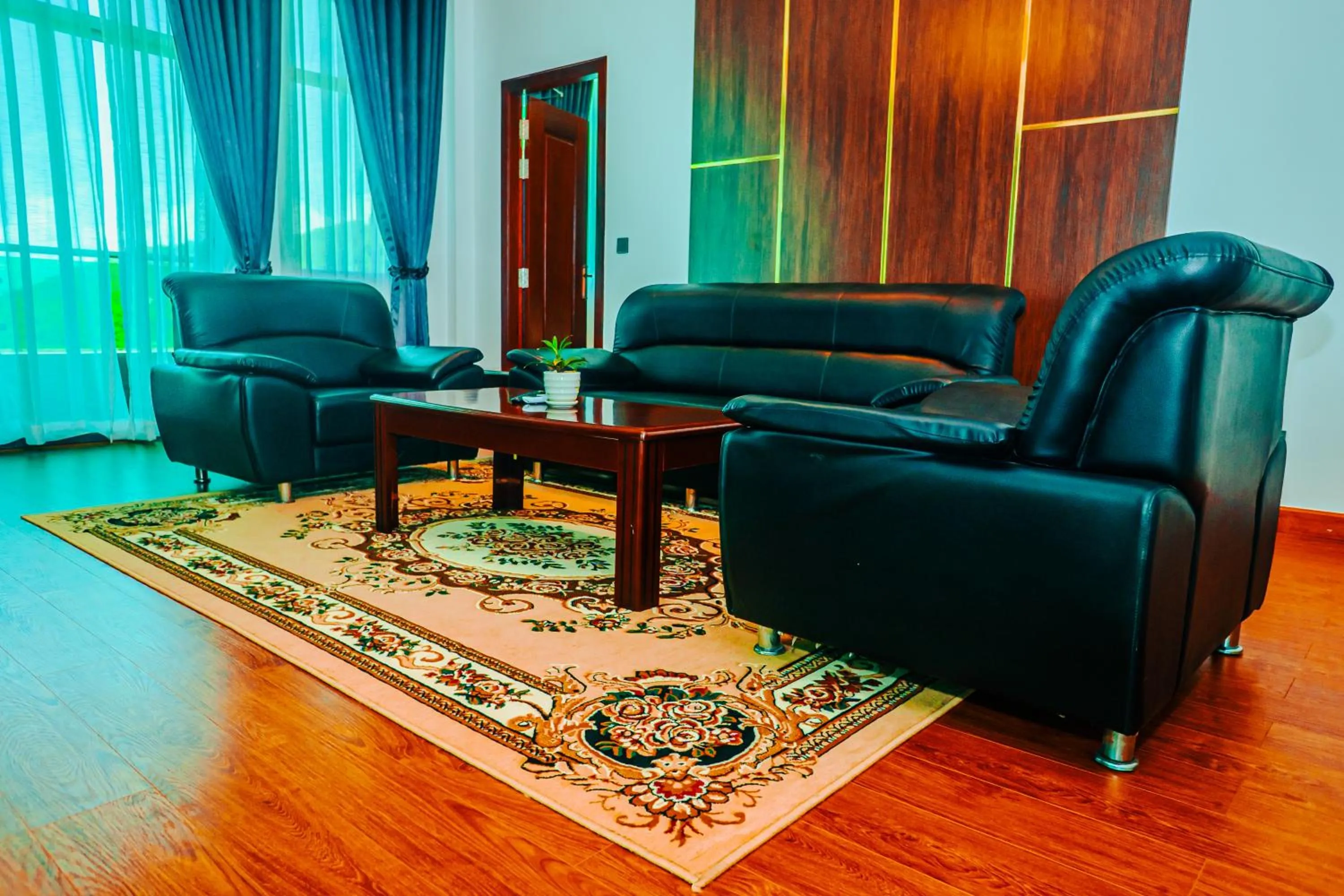 Living room in Sangkahak Mith Hotel