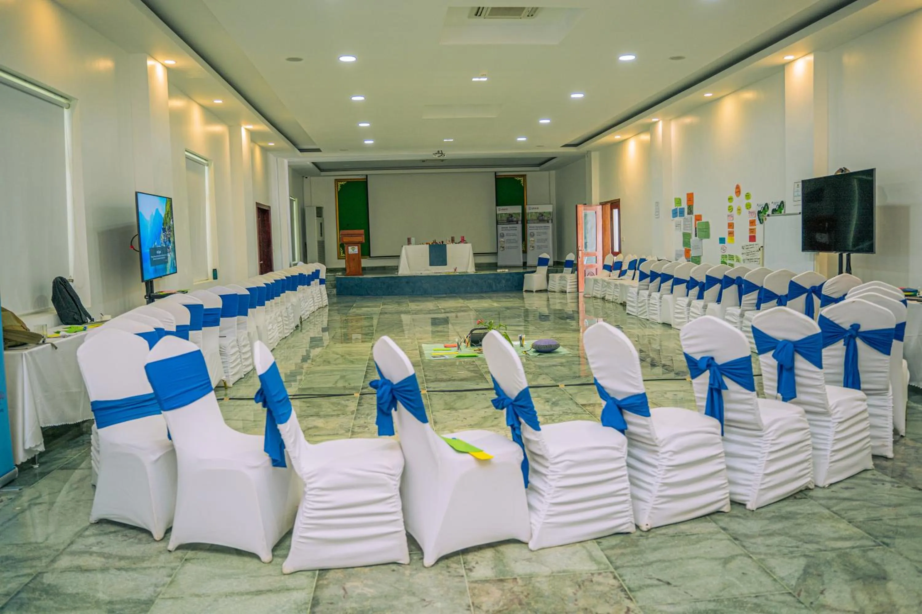 Meeting/conference room in Sangkahak Mith Hotel