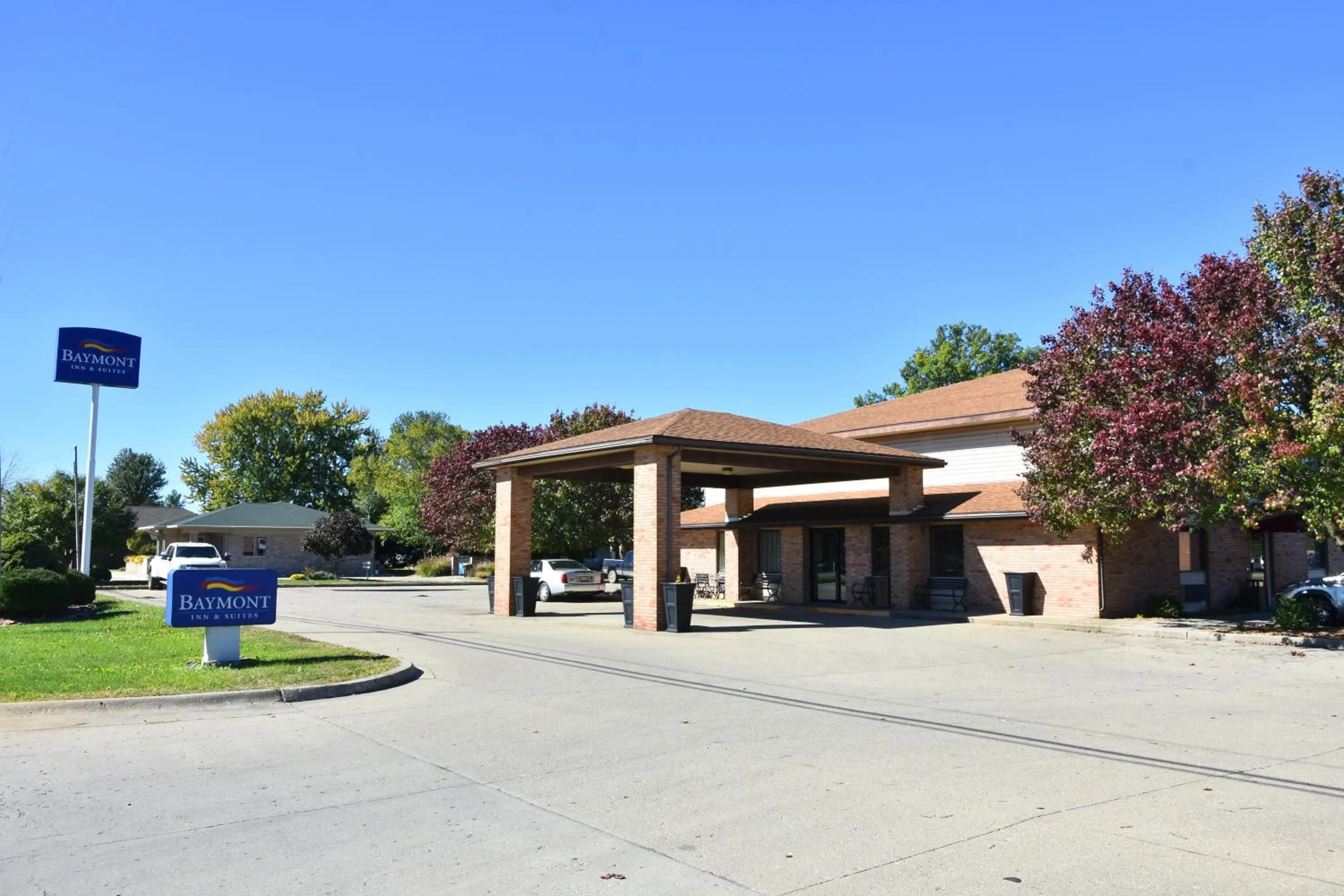 Facade/entrance in Baymont by Wyndham Robinson