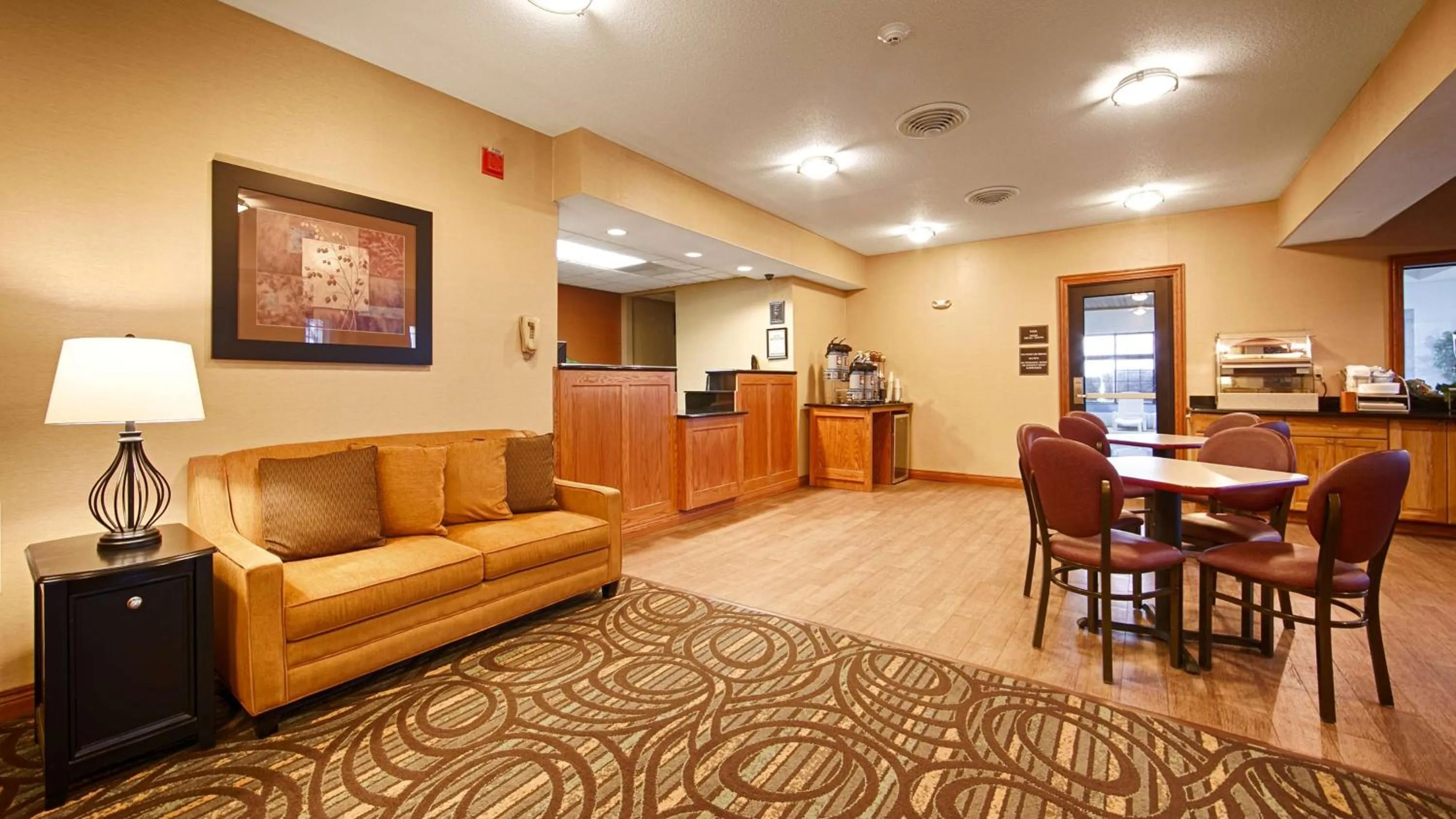 Lobby or reception in Best Western Pontiac Inn