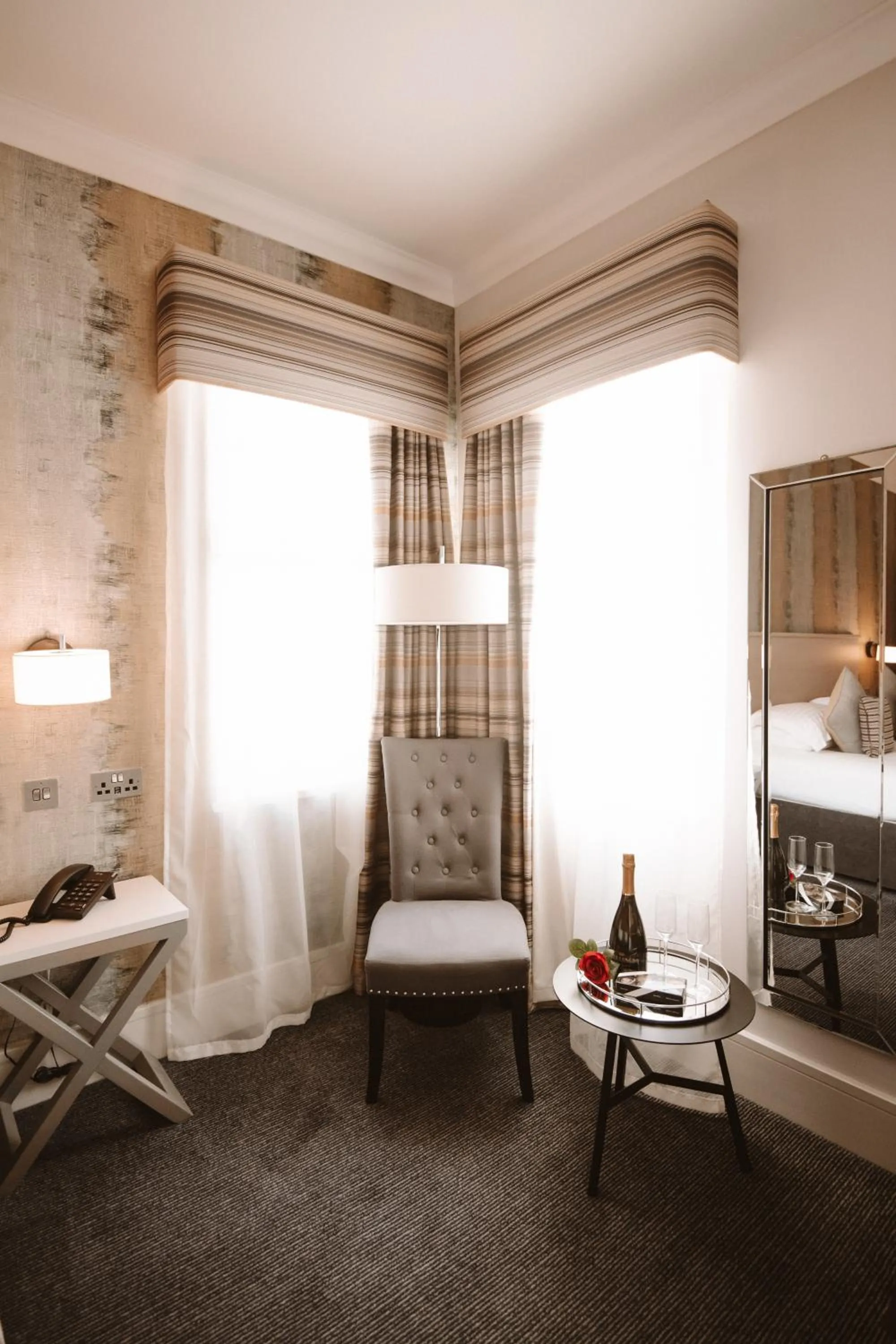 Seating area, Bed in The Seafield Arms-Cullen