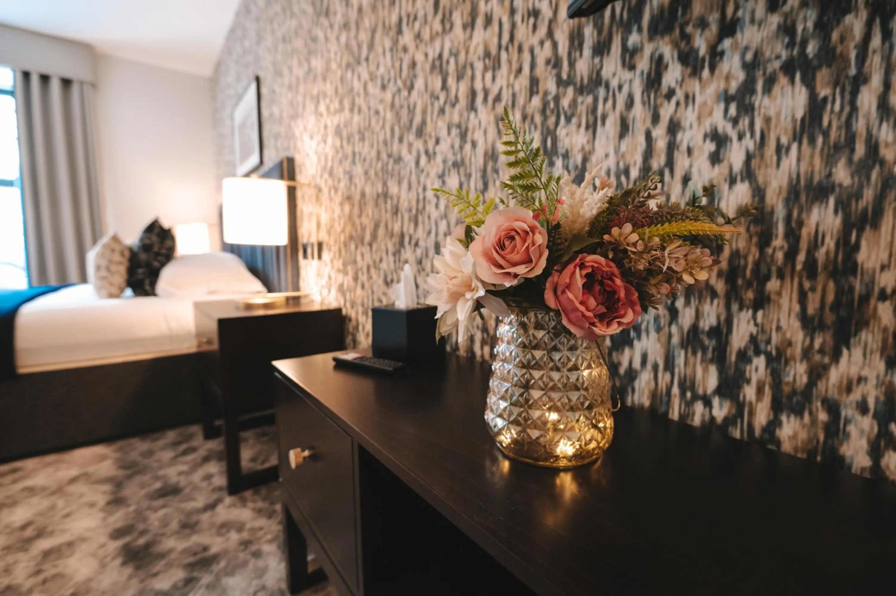 Bedroom, Bed in The Seafield Arms-Cullen