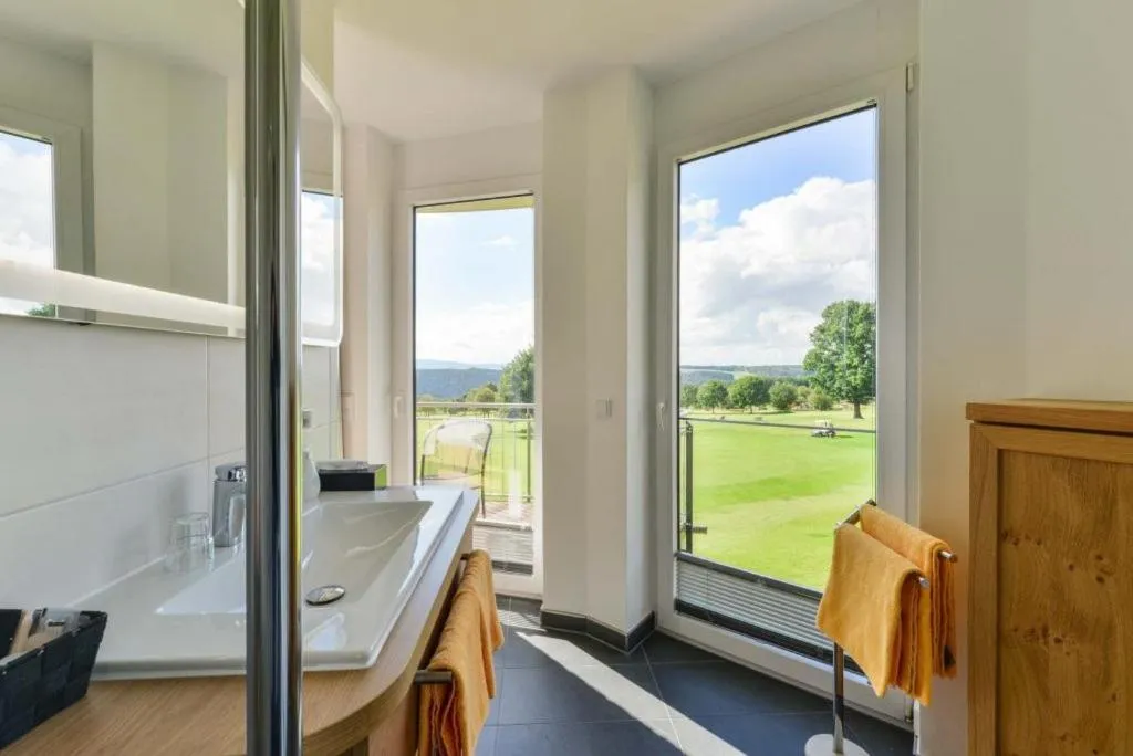 Bathroom in Hotel & Golfrestaurant Gut Wissmannshof