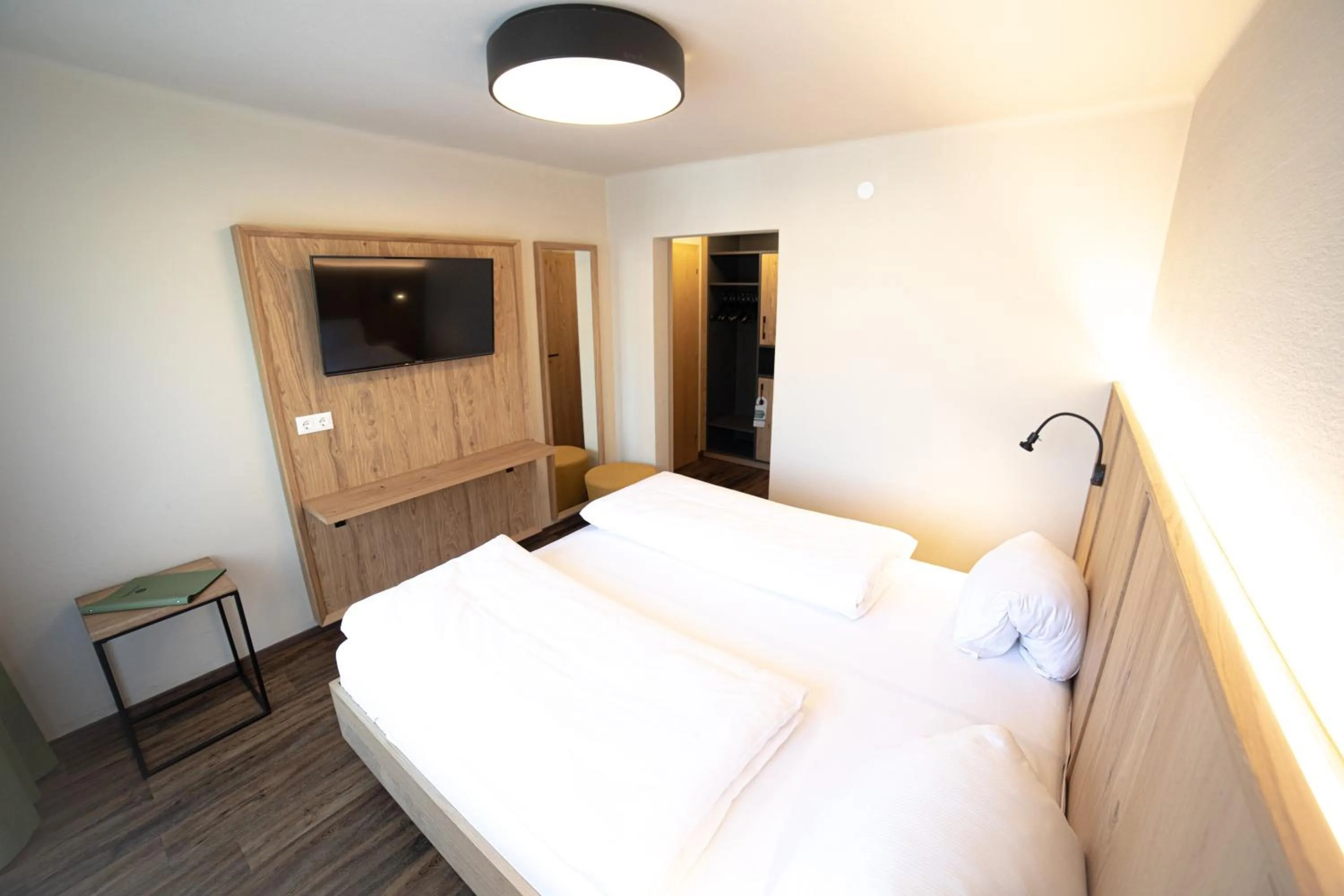 Bedroom, Bed in Finkensteiner Hof