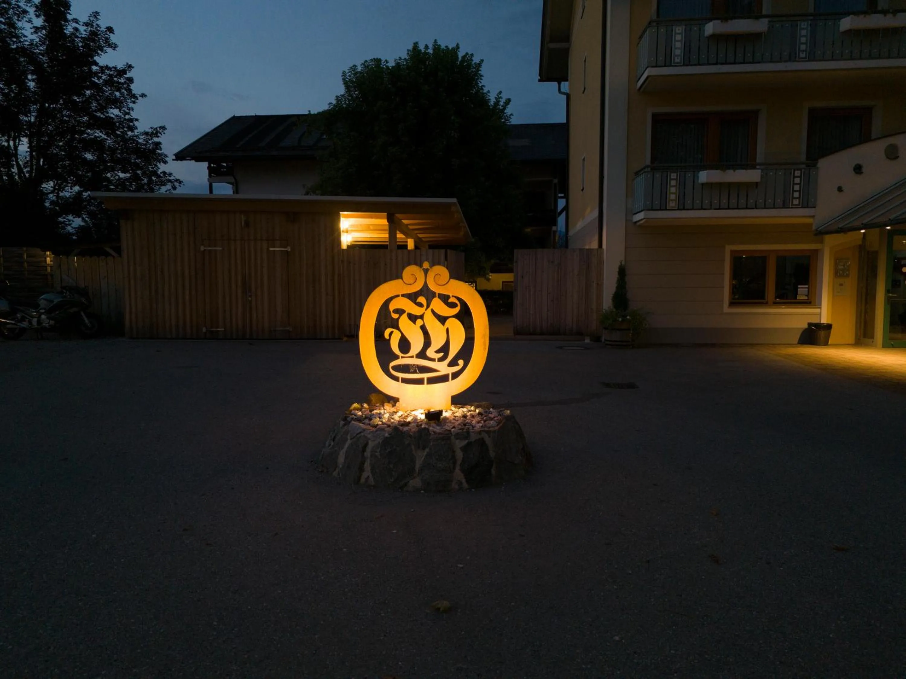 Property building in Finkensteiner Hof
