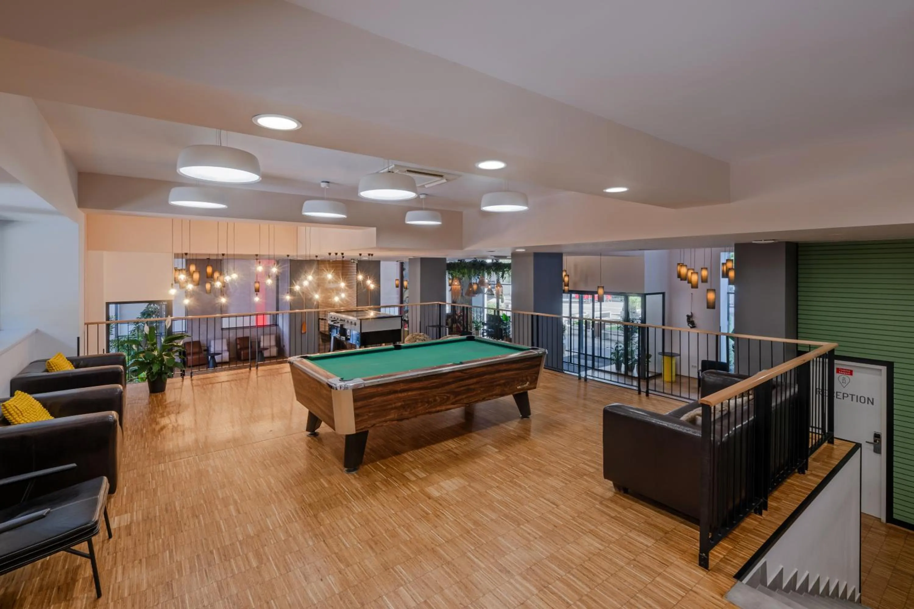 Billiard in Dean's Home Budapest