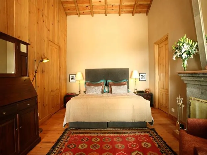 Bedroom, Bed in Mary Budden Estate