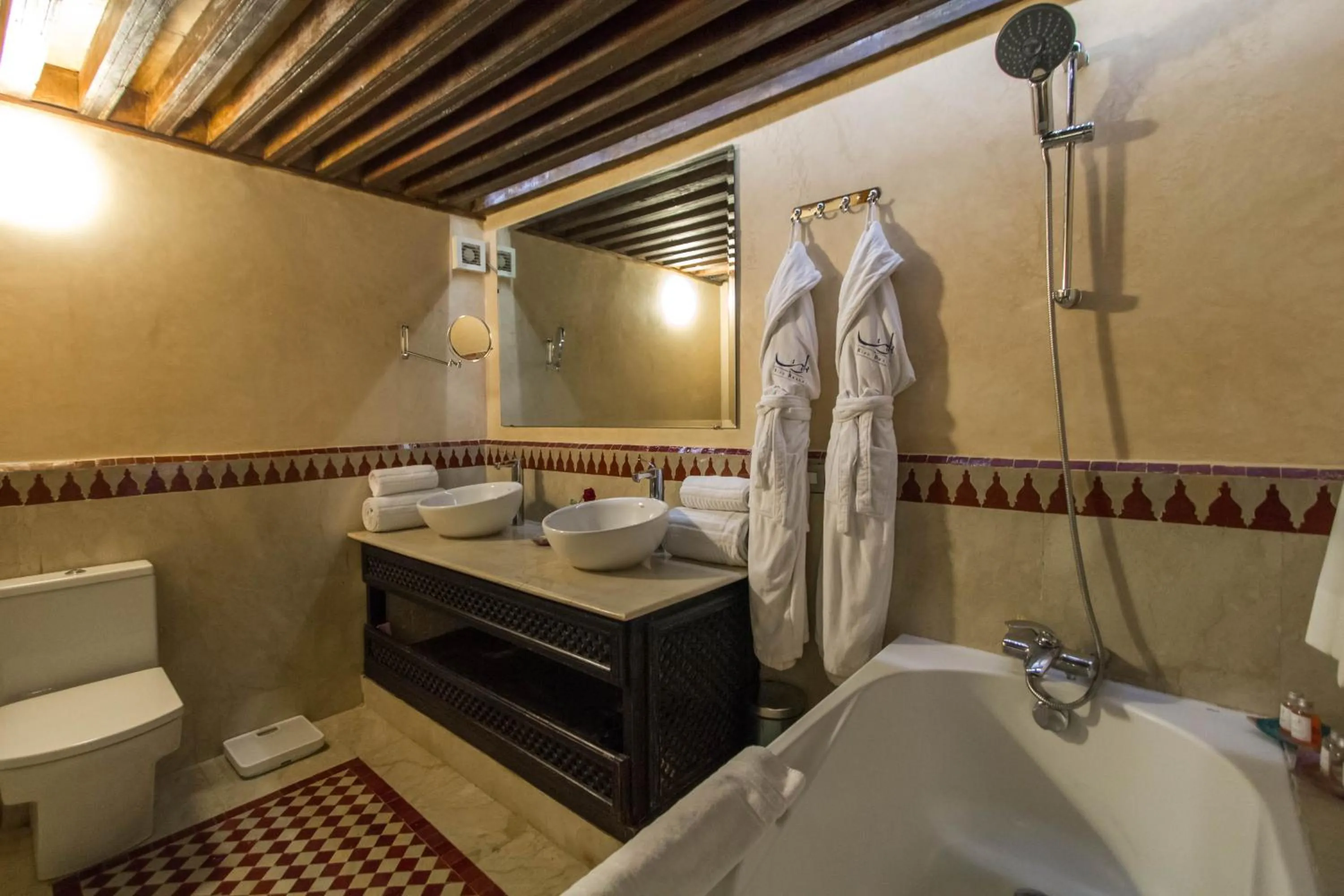 Bathroom in Riad Braya