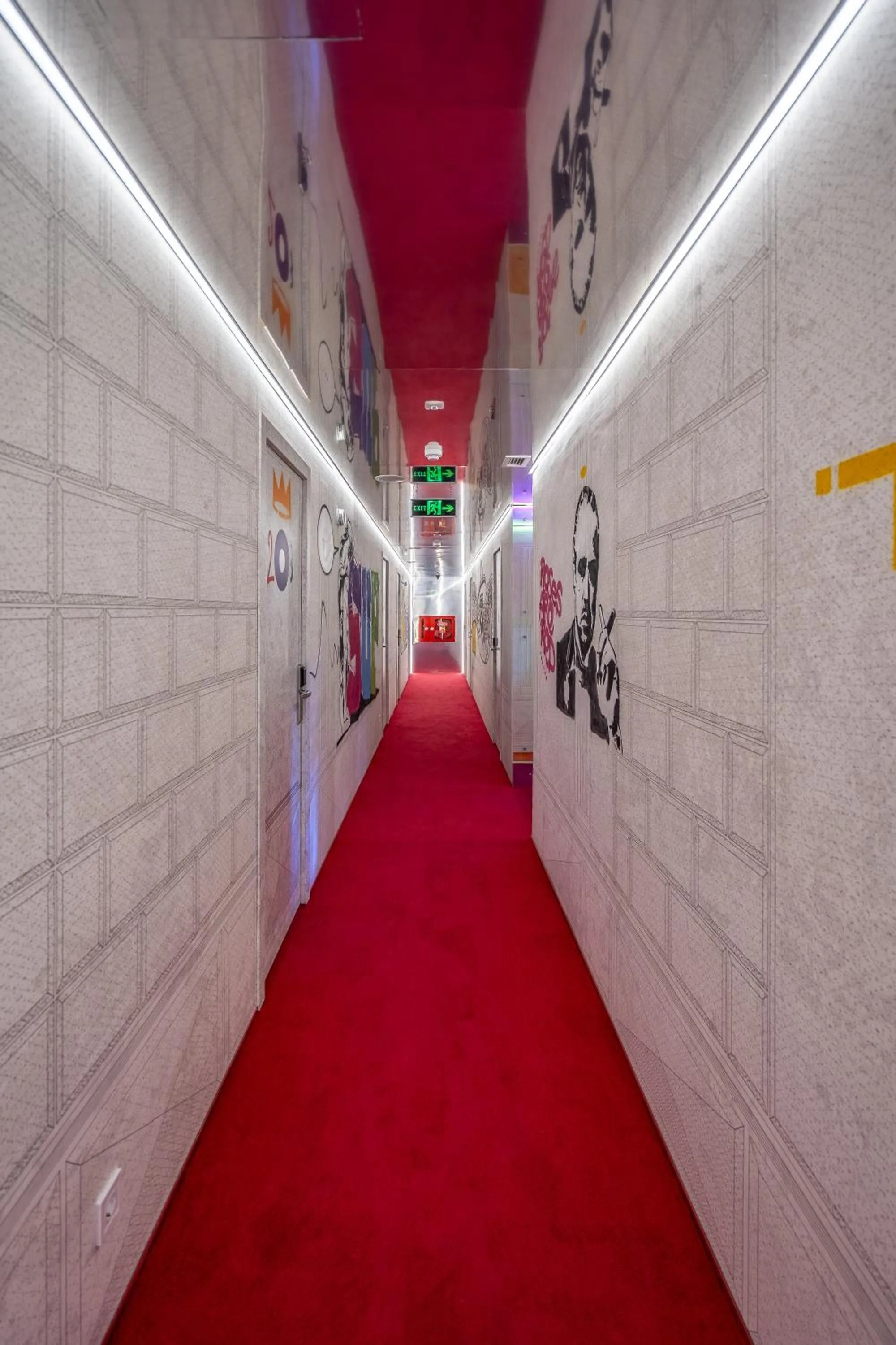 Property building in Platforma Design Hotel