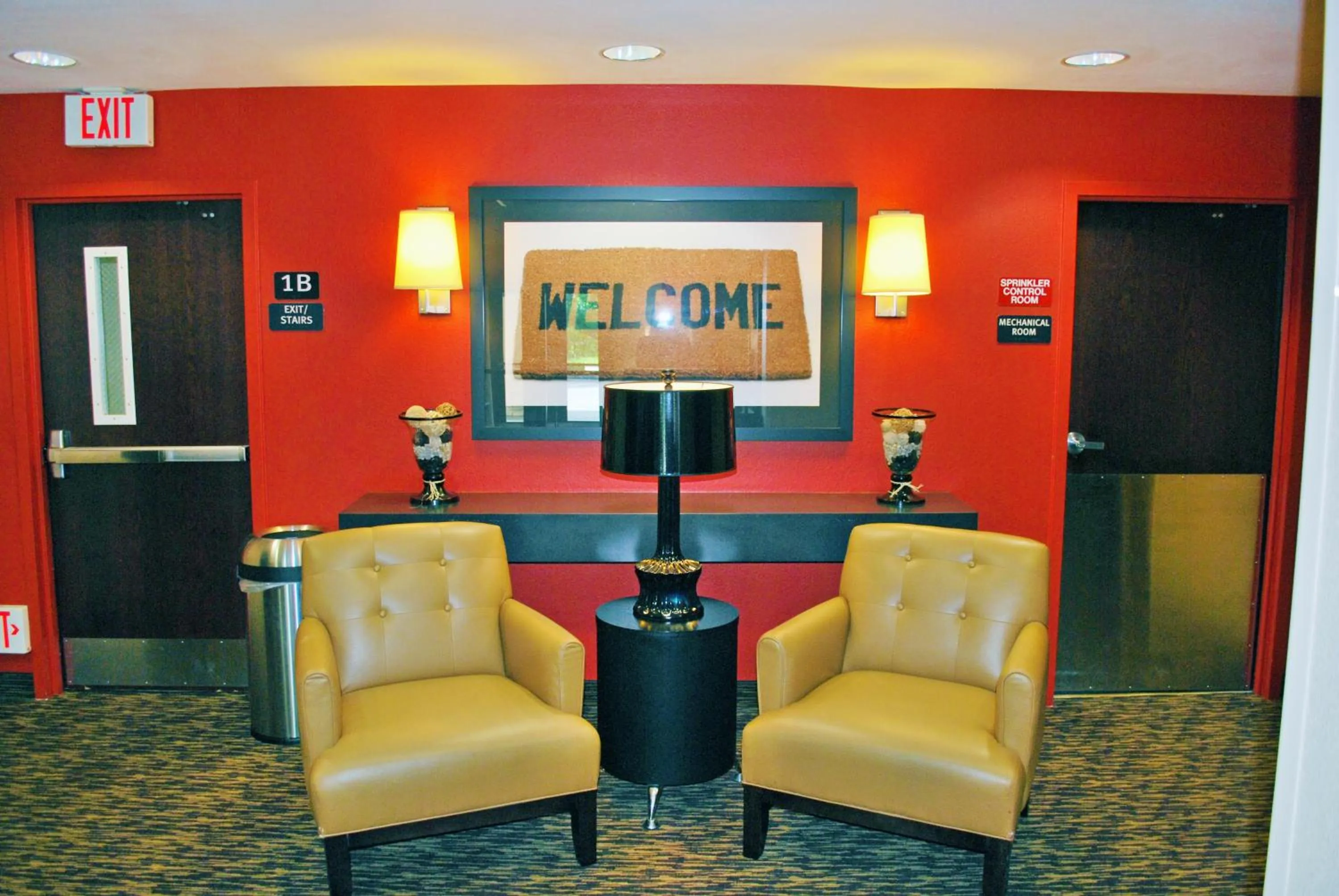 Lobby or reception in Extended Stay America Select Suites - St Louis - O' Fallon, IL