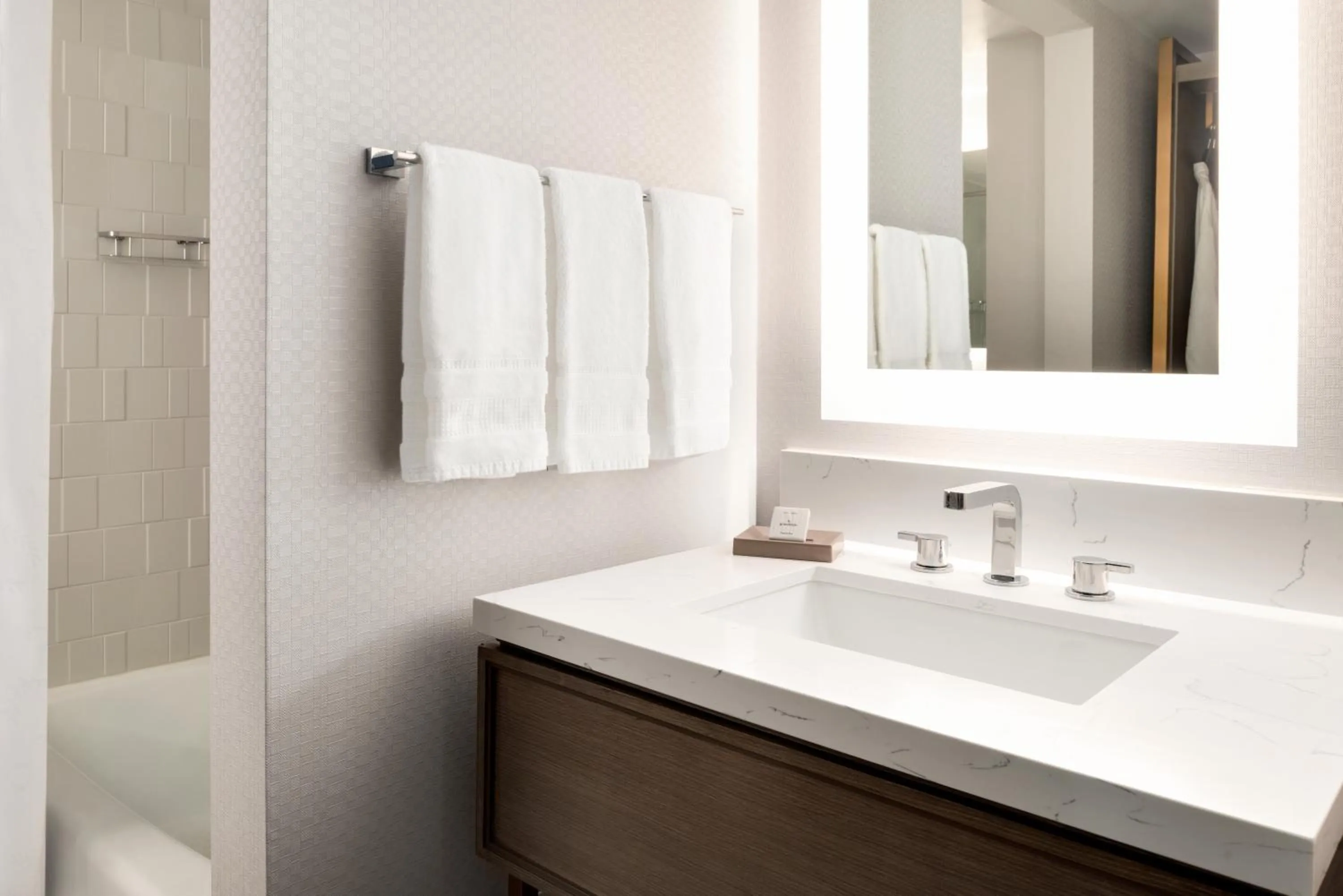 Bathroom in Madison Marriott South