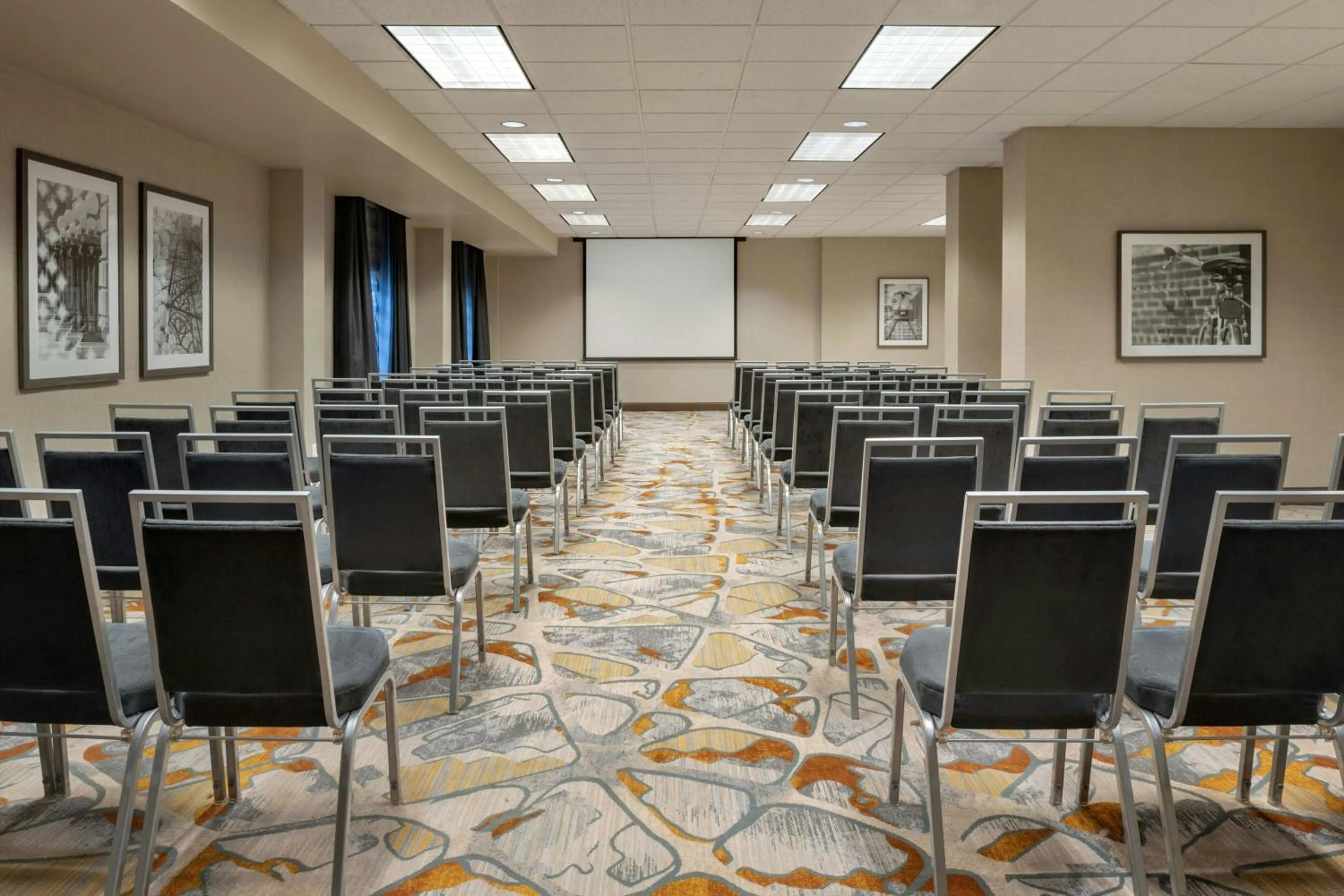 Meeting/conference room in Madison Marriott South