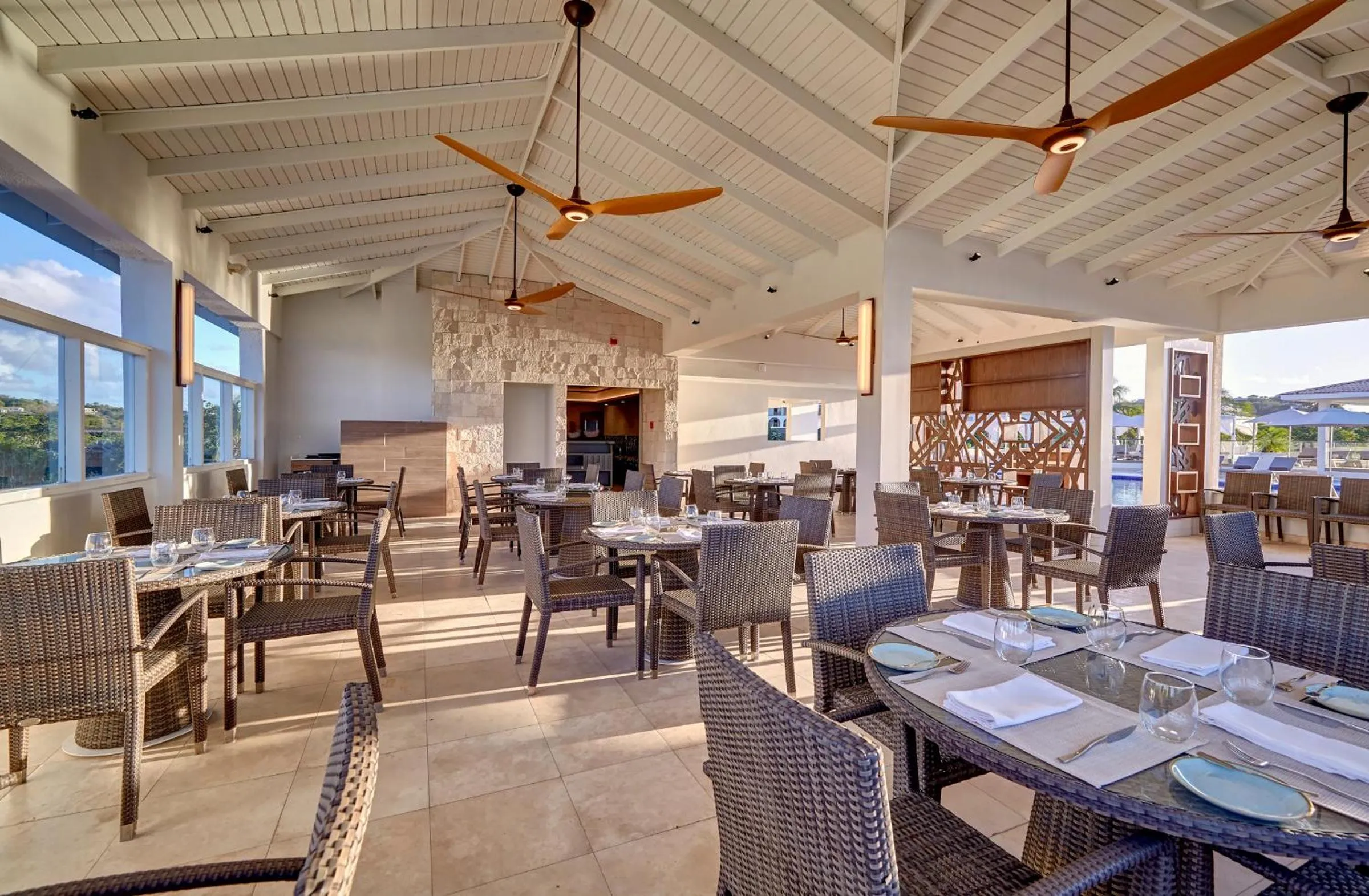 Restaurant/places to eat in Royalton Grenada, An Autograph Collection All-Inclusive Resort