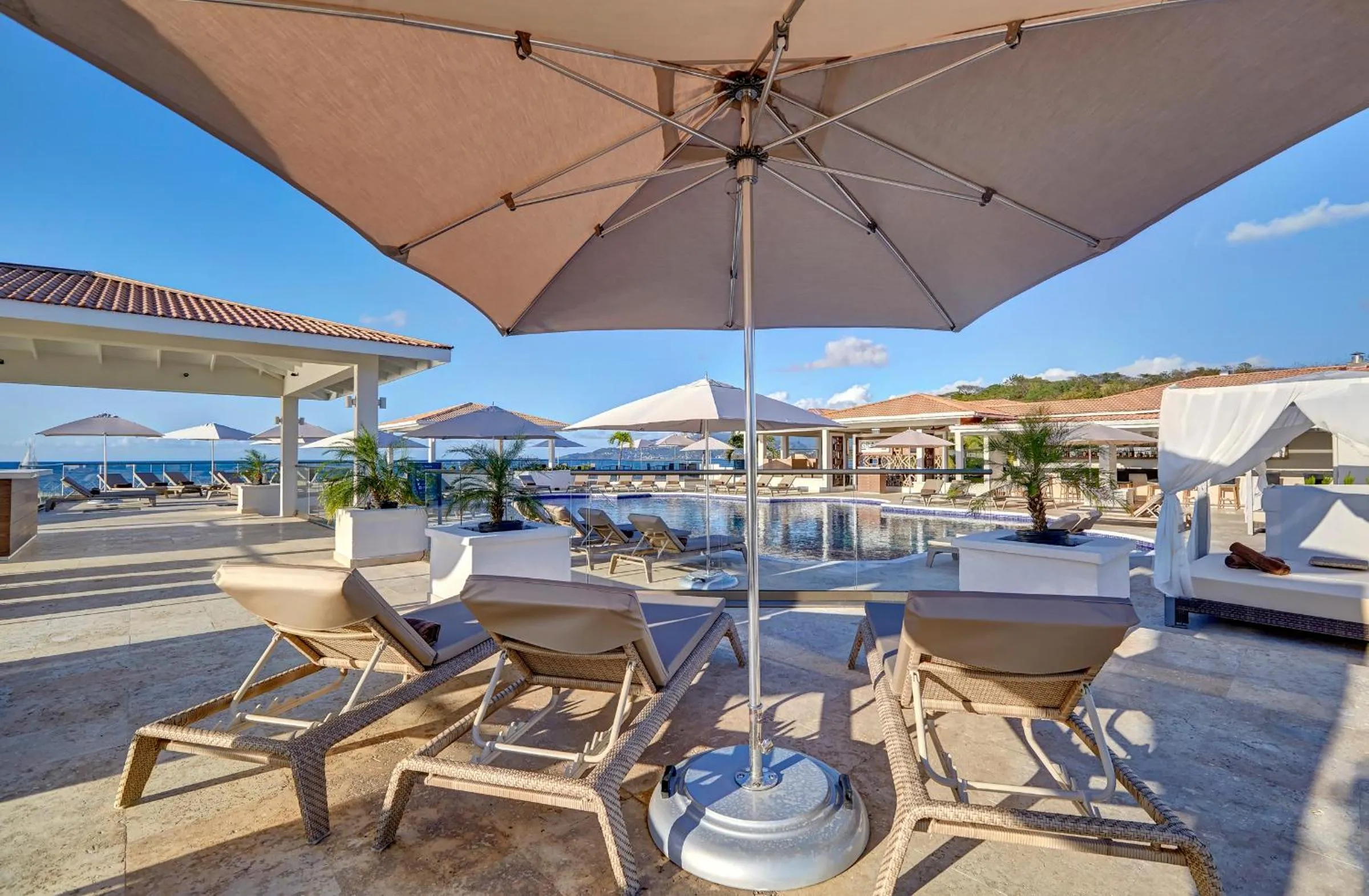 Swimming pool in Royalton Grenada, An Autograph Collection All-Inclusive Resort