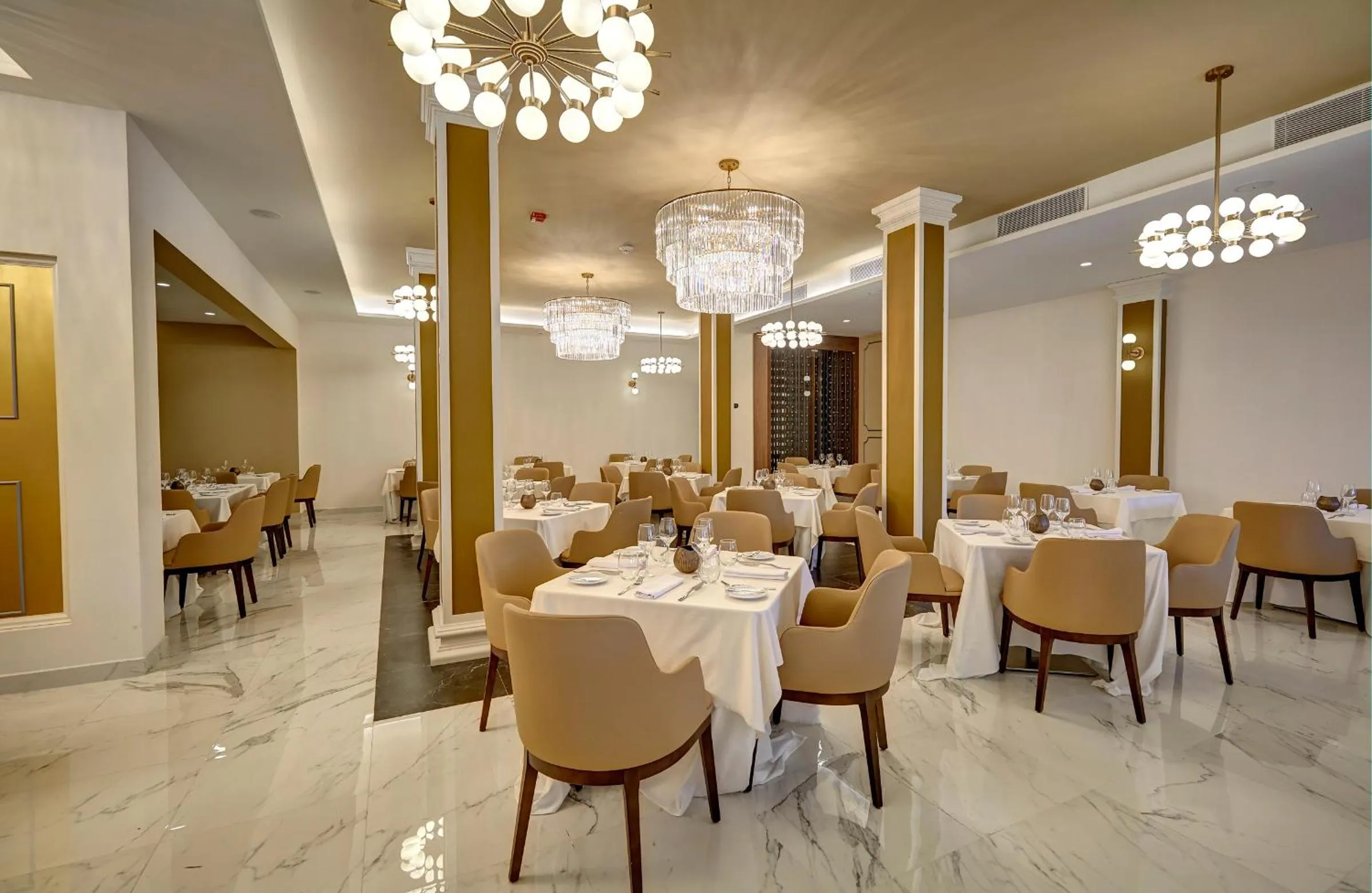 Restaurant/places to eat in Royalton Grenada, An Autograph Collection All-Inclusive Resort