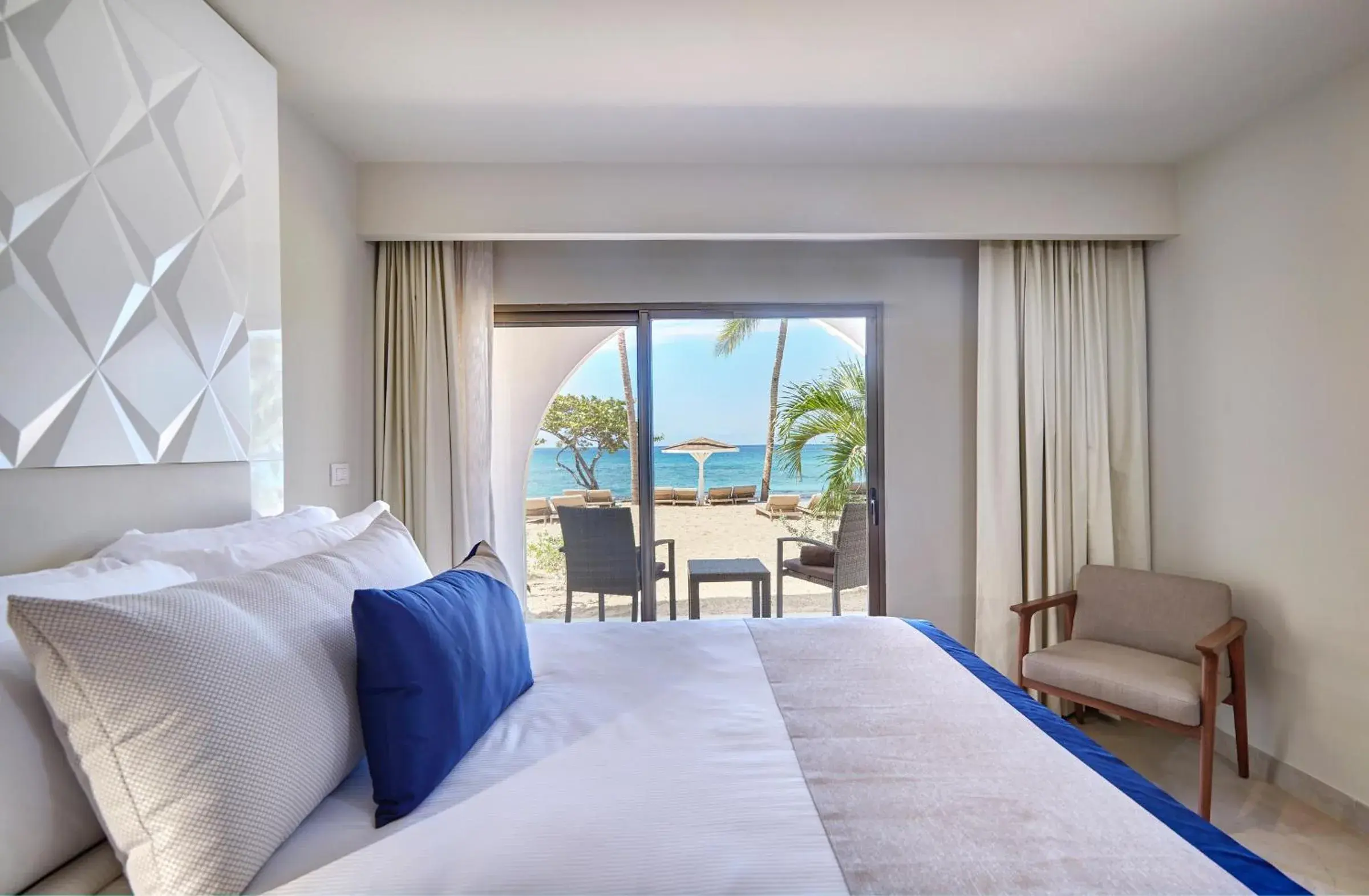 Luxury Presidential Ocean Front One bedroom Suite Diamond Club in Royalton Grenada, An Autograph Collection All-Inclusive Resort Luxury Presidential Ocean Front One bedroom Suite Diamond Club in Royalton Grenada, An Autograph Collection All-Inclusive Resort