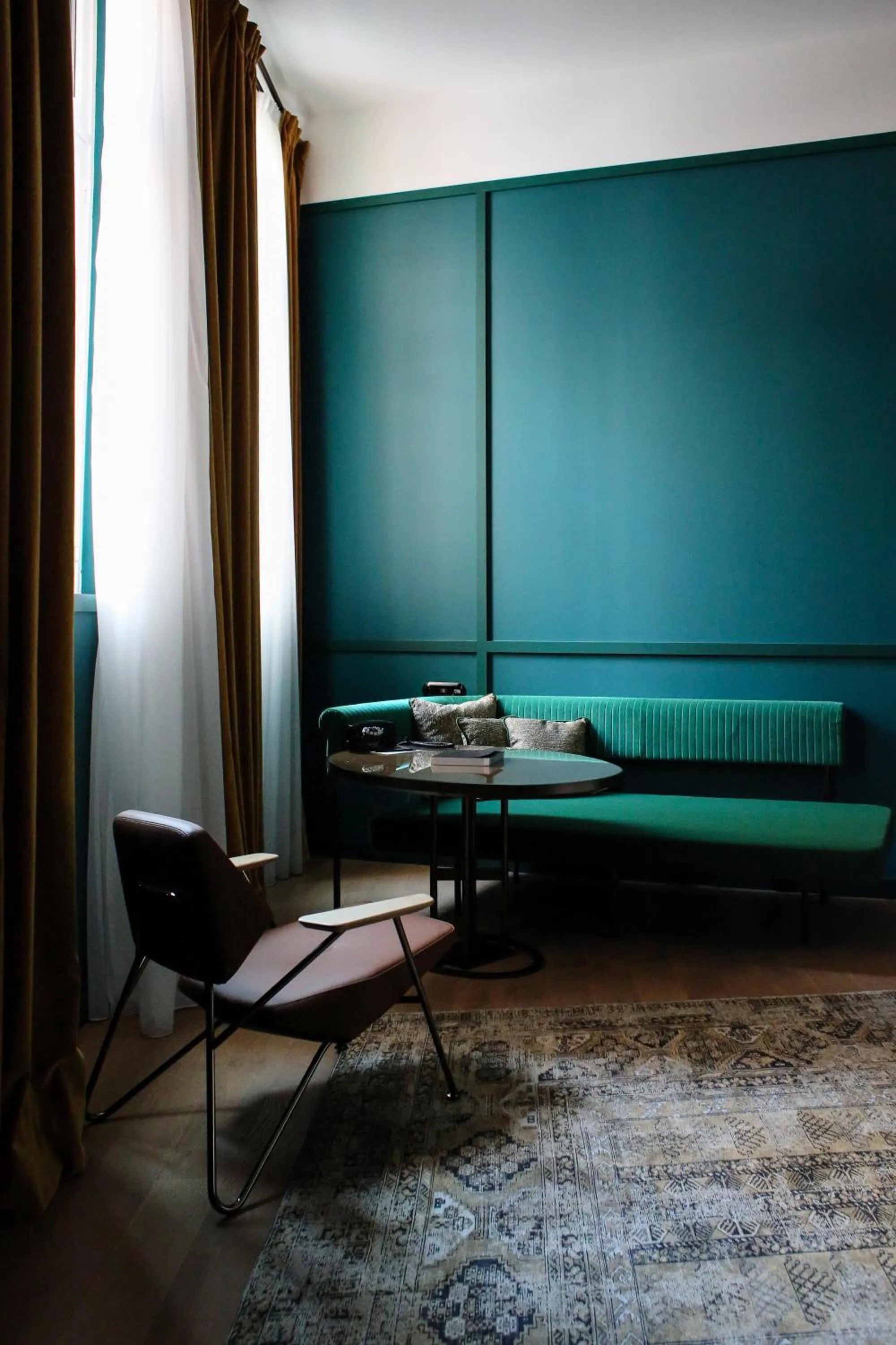 Photo of the whole room in Hôtel Le Ballu