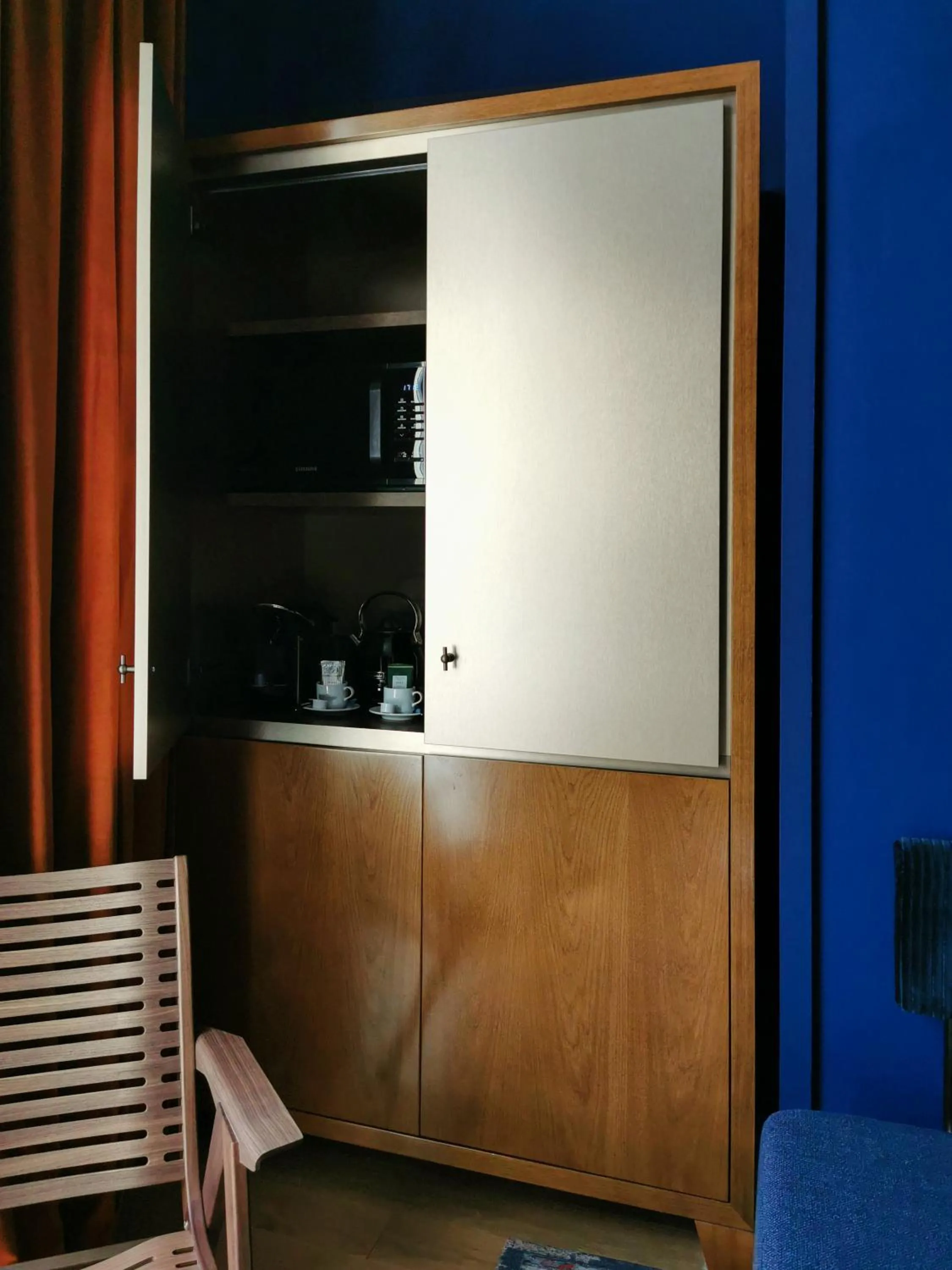 Kitchen or kitchenette in Hôtel Le Ballu