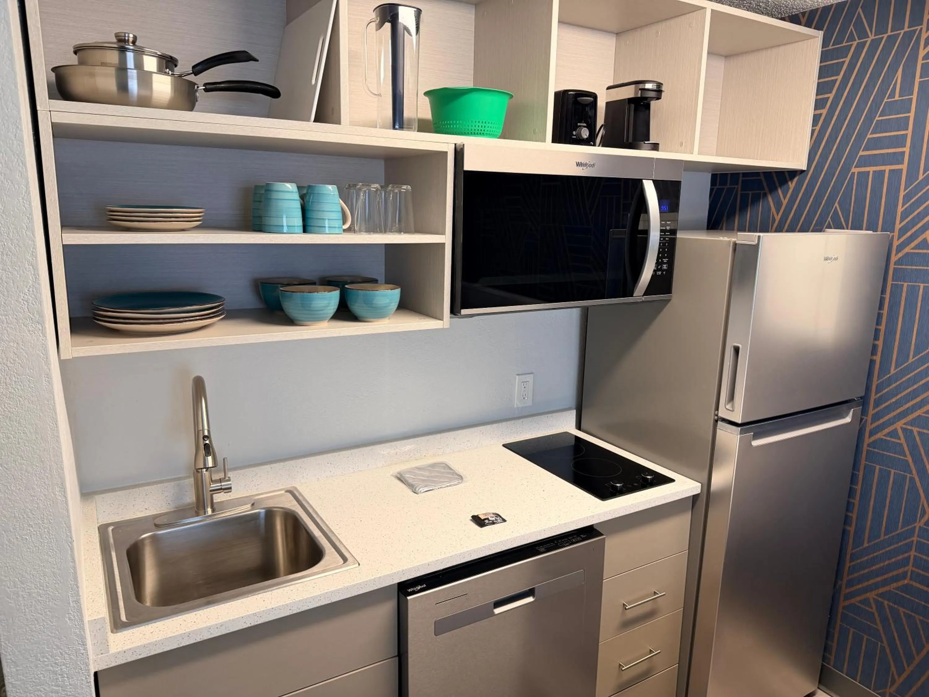 MainStay Suites Indianapolis Northwest - College Parks