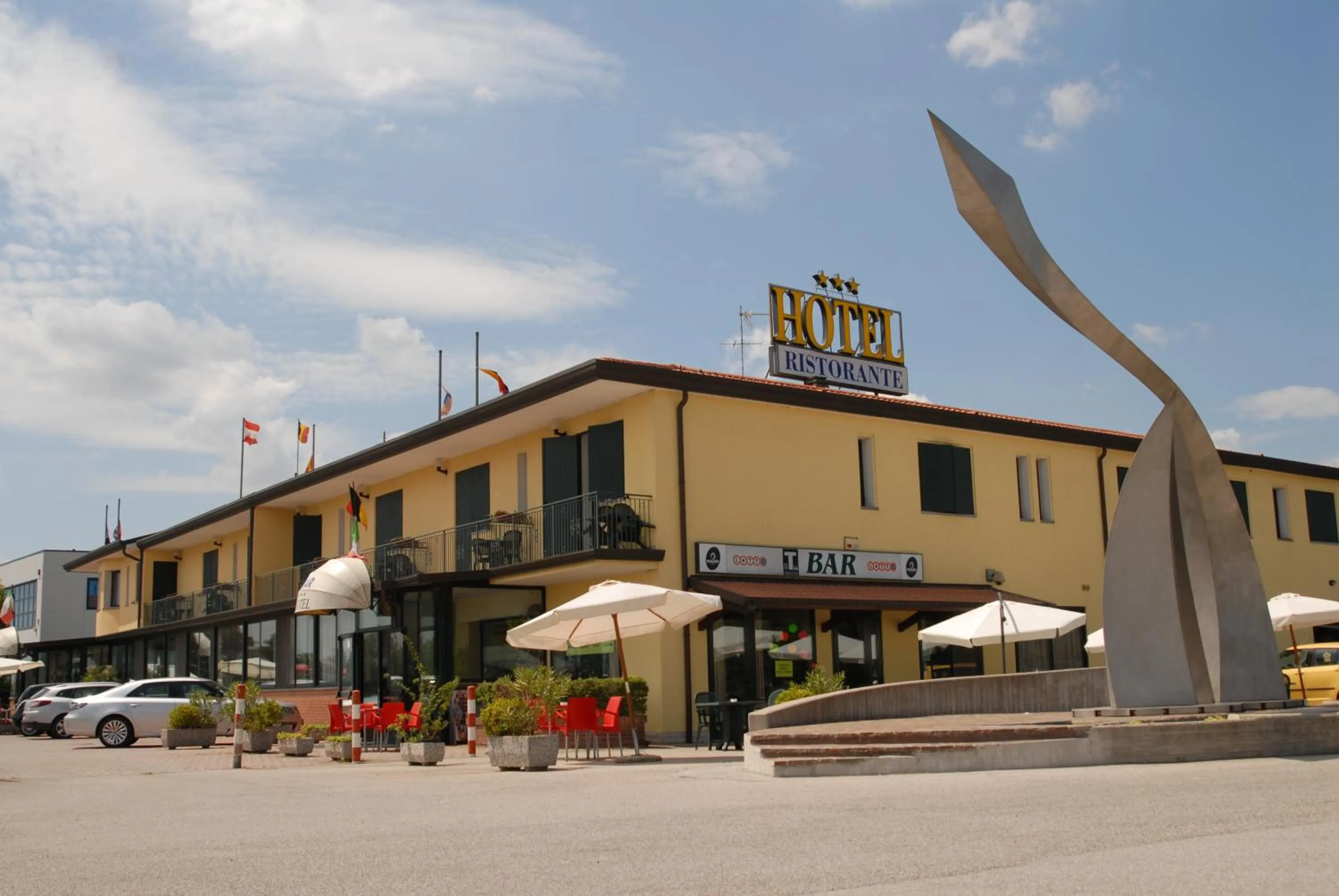 Property building in Hotel Gran Delta di ALBA-INVEST srl