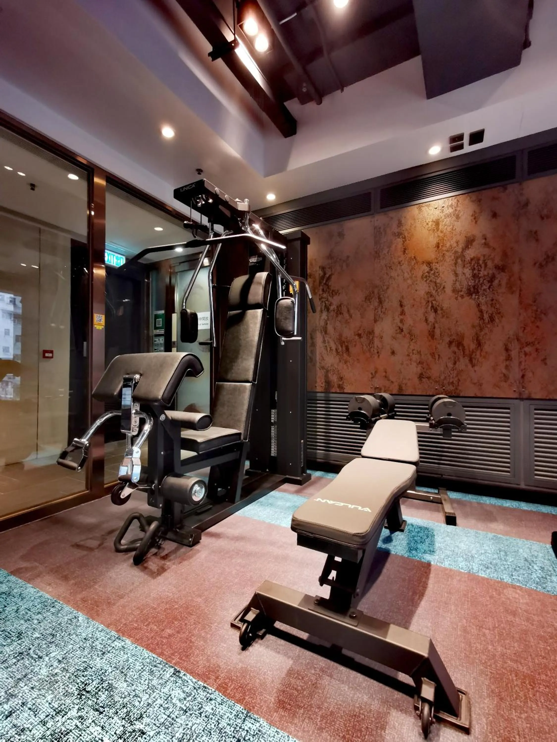 Fitness centre/facilities, Fitness Center/Facilities in E Hotel