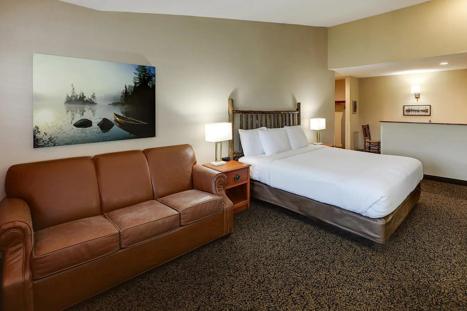 Bed in Stoney Creek Hotel Peoria