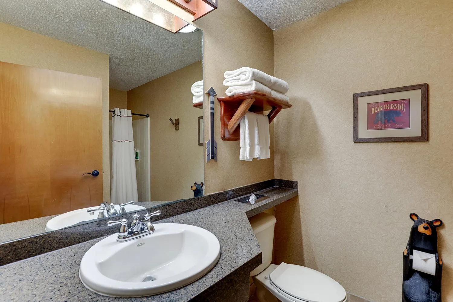 Shower in Stoney Creek Hotel Peoria