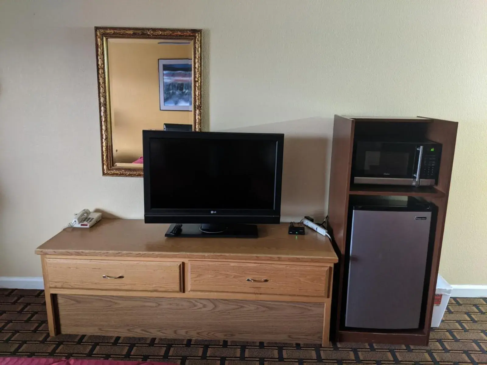 Double Room with Two Double Beds in Executive Inn Double Room with Two Double Beds in Executive Inn