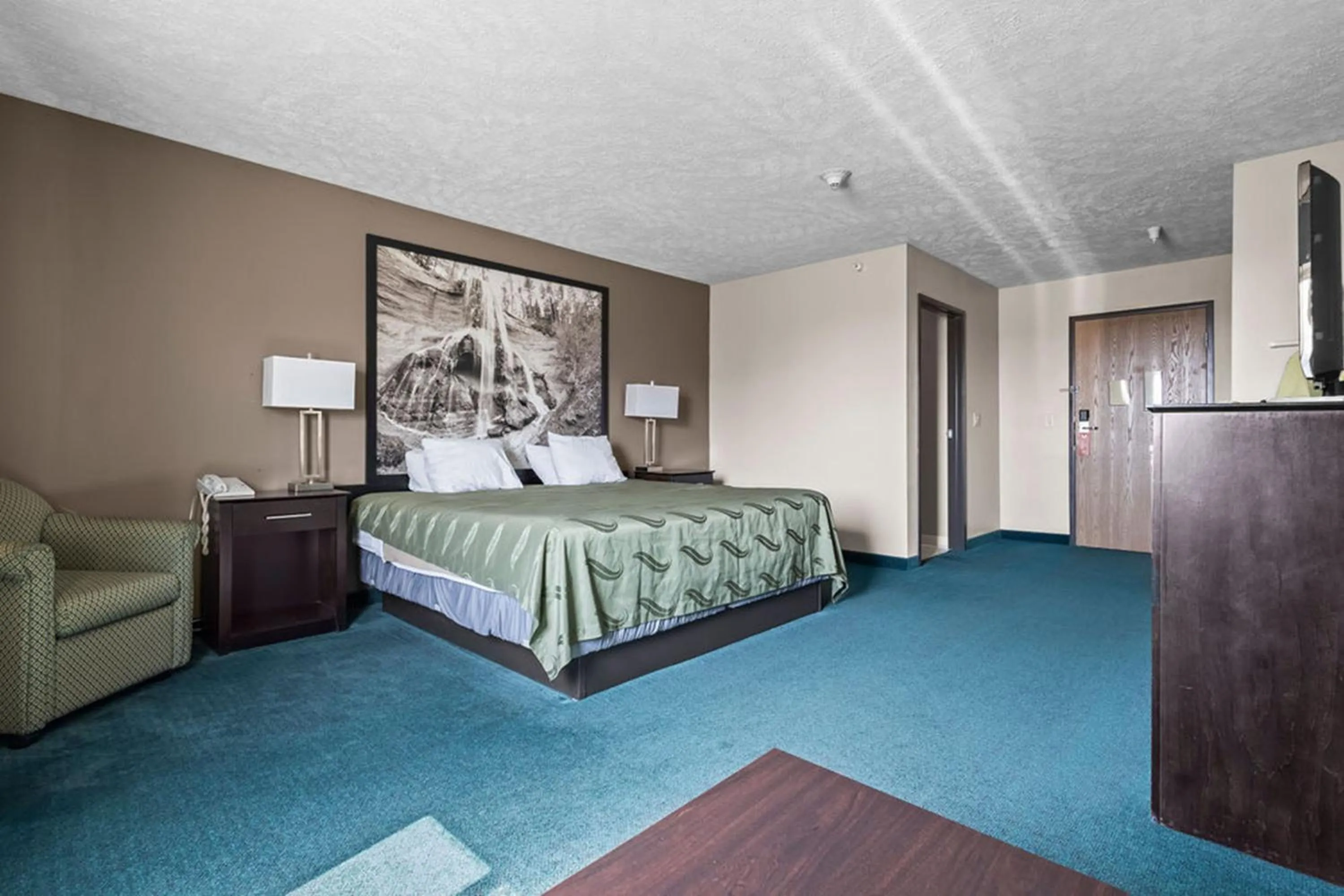 Bedroom, Bed in Burgundy Inn & Suites By OYO El Paso