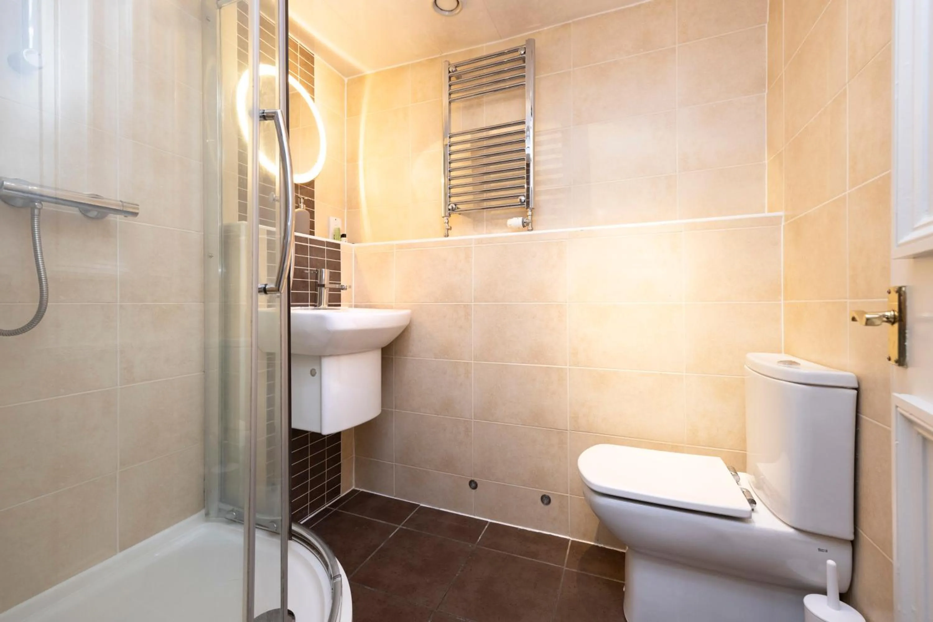 Bathroom in JOIVY Haymarket