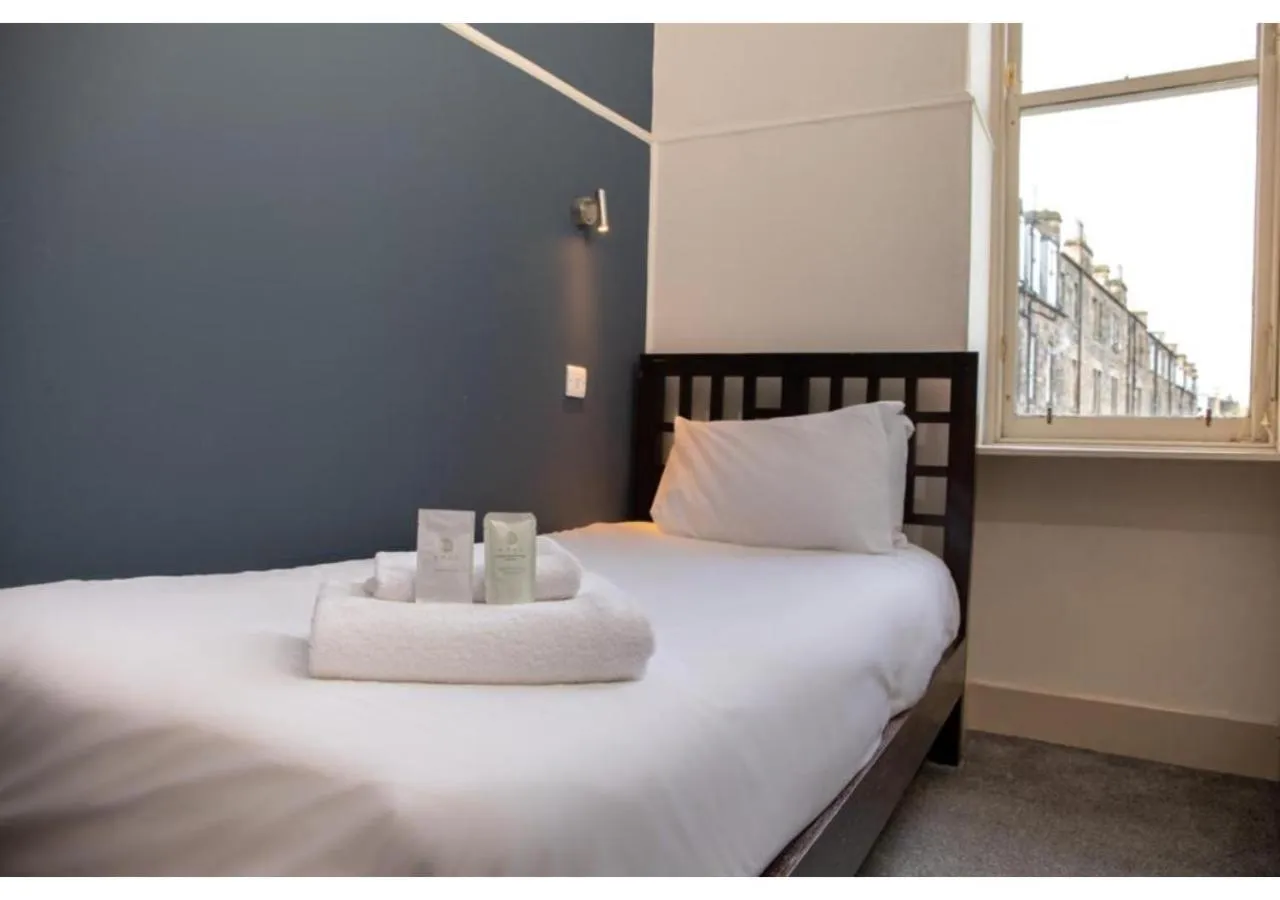 Bed in JOIVY Haymarket