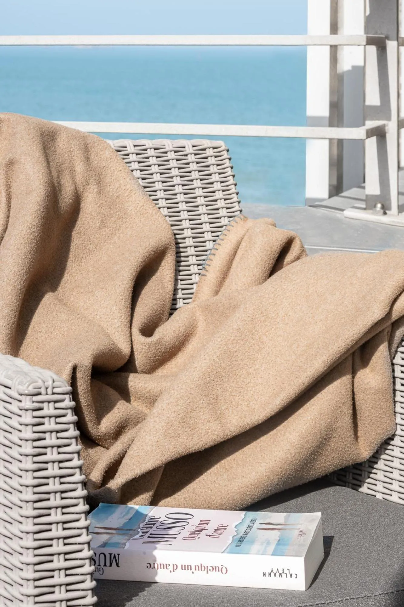 Balcony/Terrace in Hôtel L'Adresse - Entièrement rénové