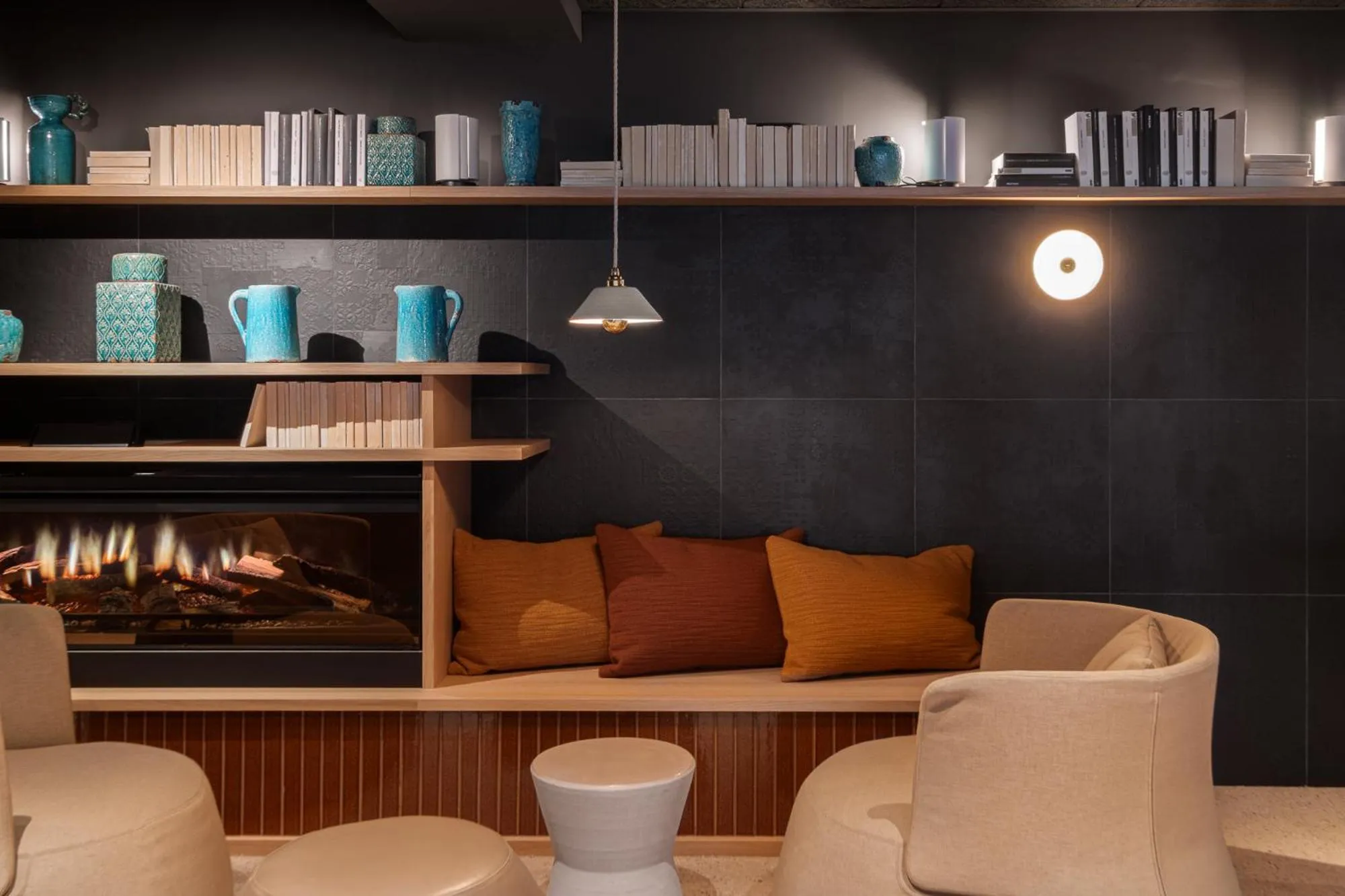 Living room in Hôtel L'Adresse - Entièrement rénové