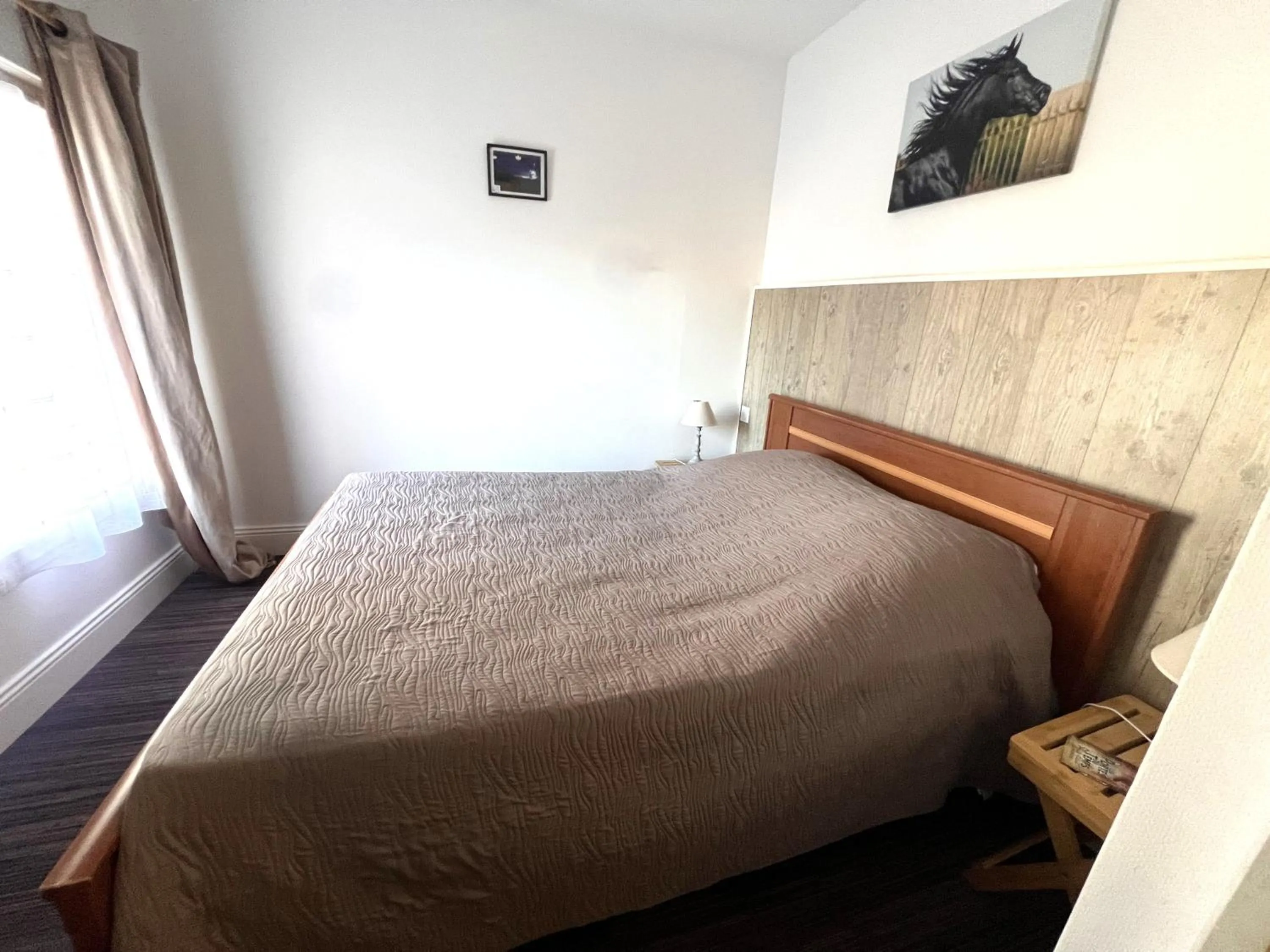 Property building, Bed in La Ferme Antoinette