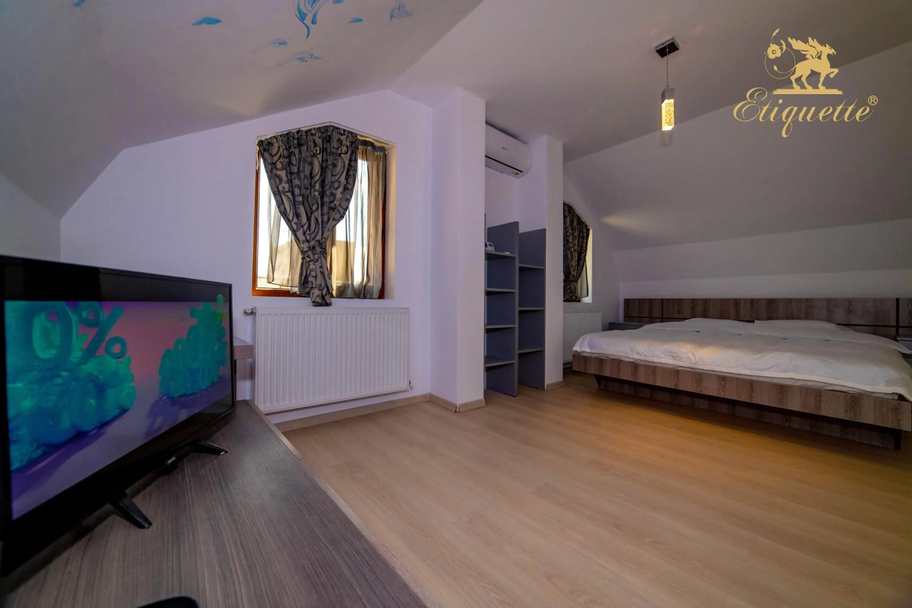 Bed in Villa Etiquette