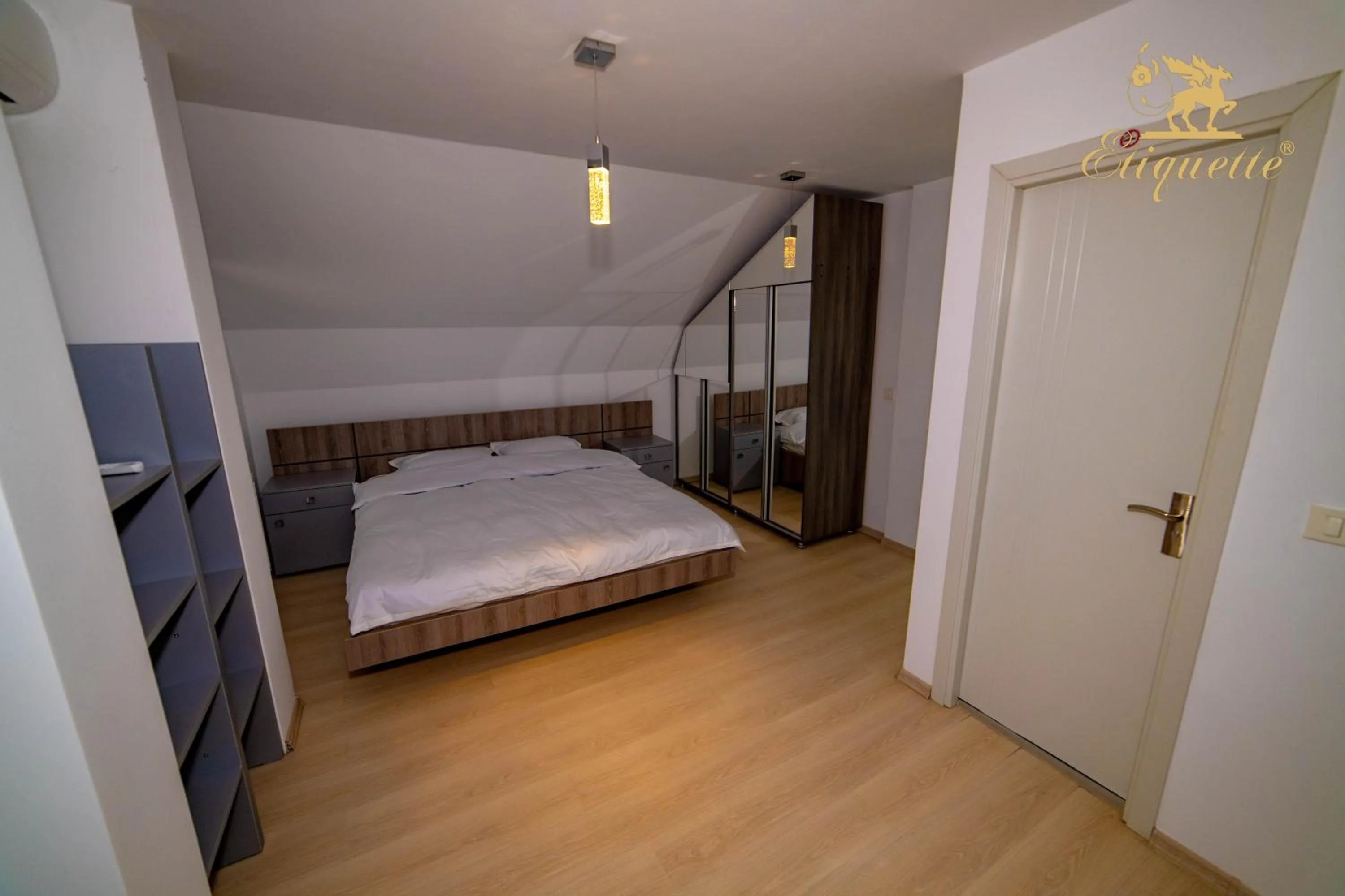 Bed in Villa Etiquette